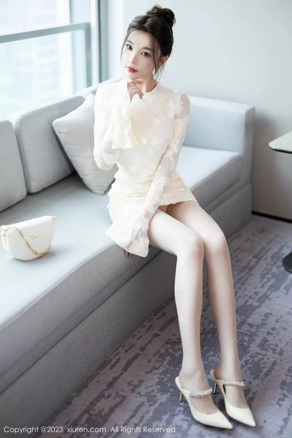 女神徐莉芝性感淡黄连衣短裙+黄色情趣内衣秀惹火身材诱惑写真85P-第1章-图片3