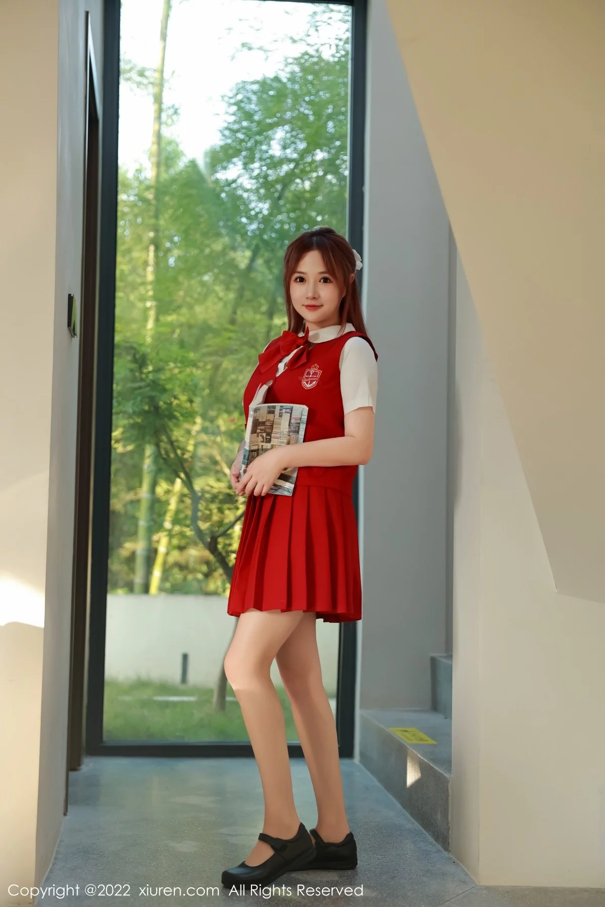 模特养乐多DoDo性感红色学妹服饰露浅色内衣原色丝袜诱惑写真56P-第1章-图片2
