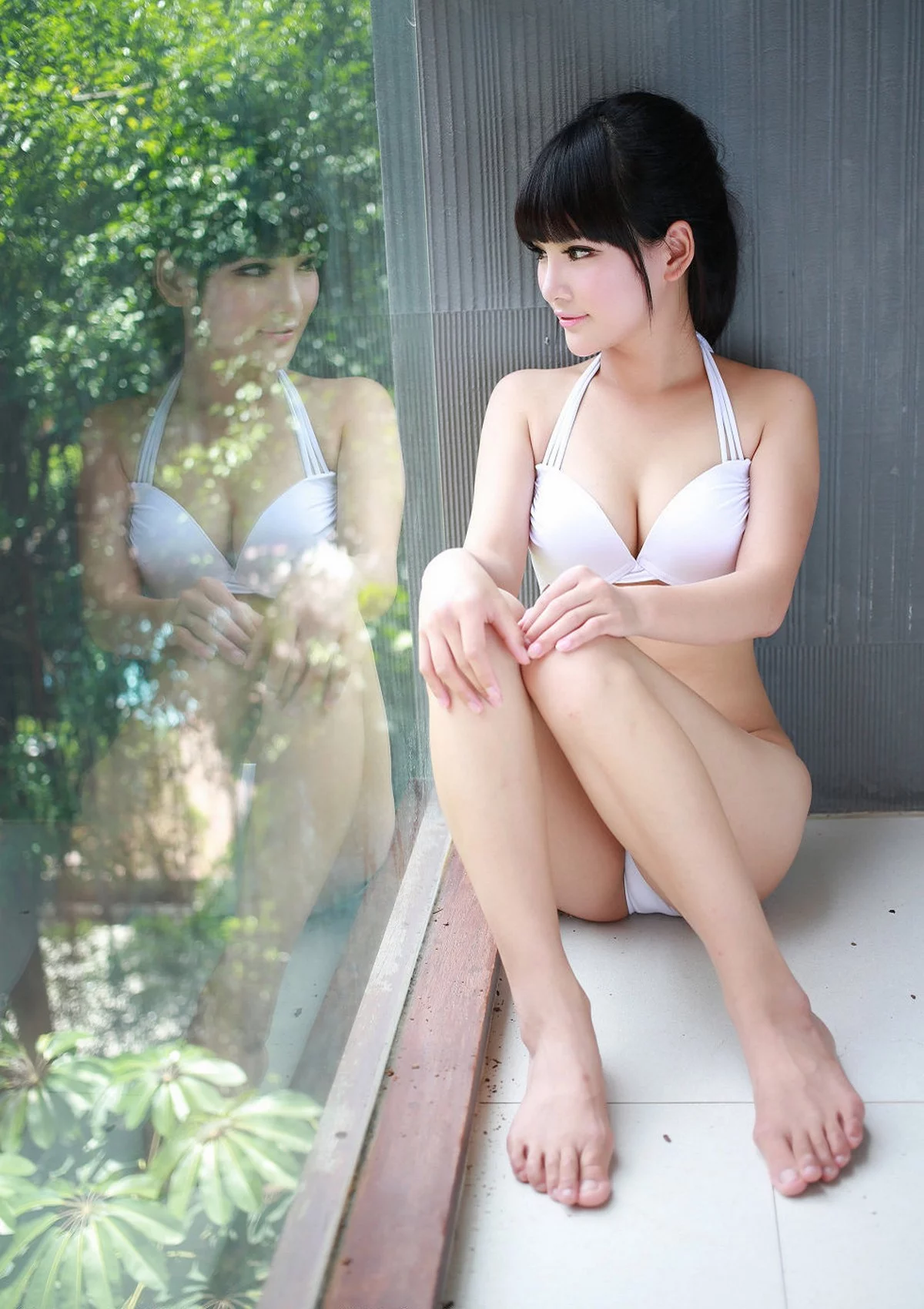 嫩模妮儿Bluelabel泰国旅拍私房内衣系列豪乳翘臀诱惑写真64P-第1章-图片3