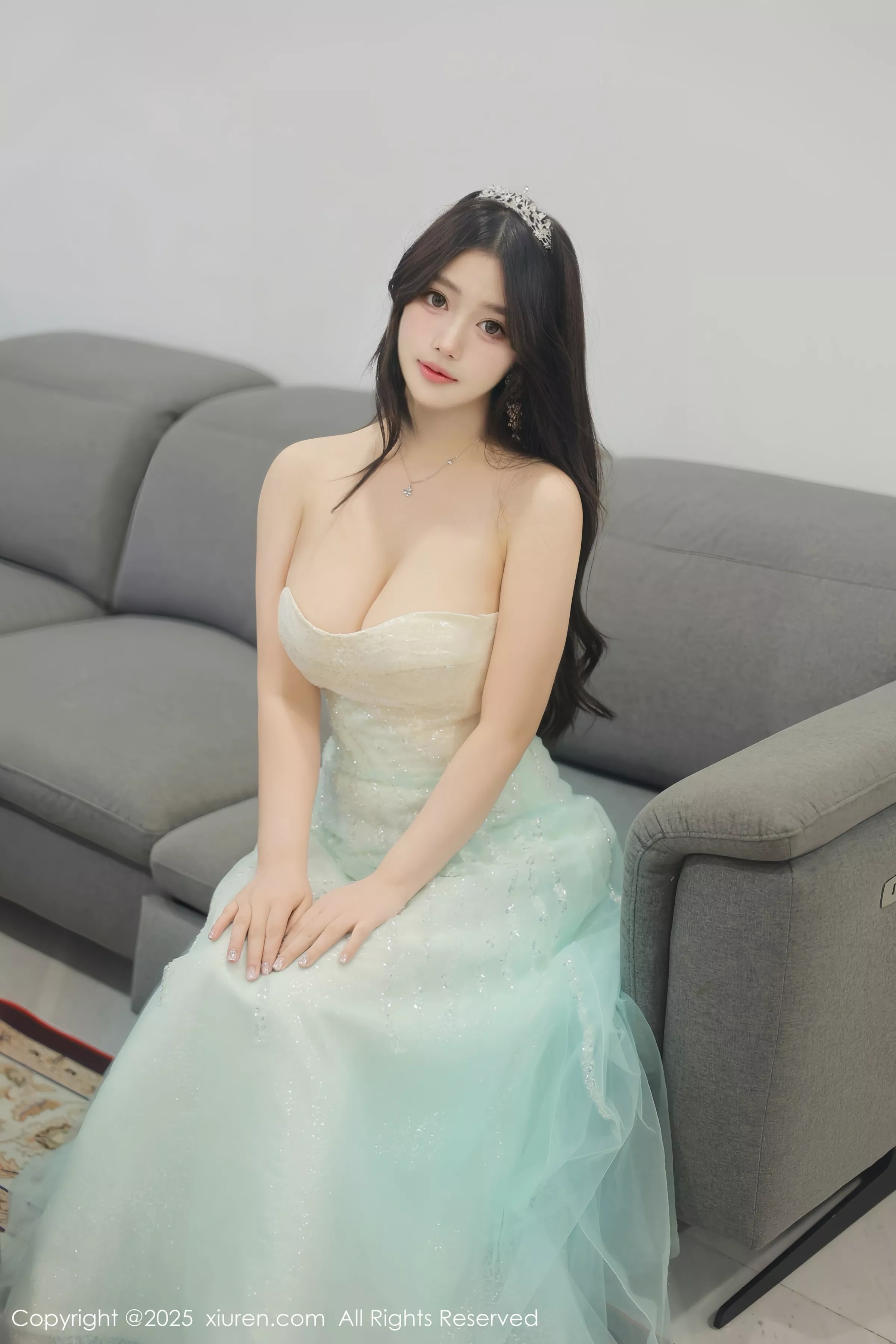 模特蛋蛋宝性感紫色蕾丝内衣配超薄丝袜秀丰满身材撩人诱惑写真78P-第1章-图片2