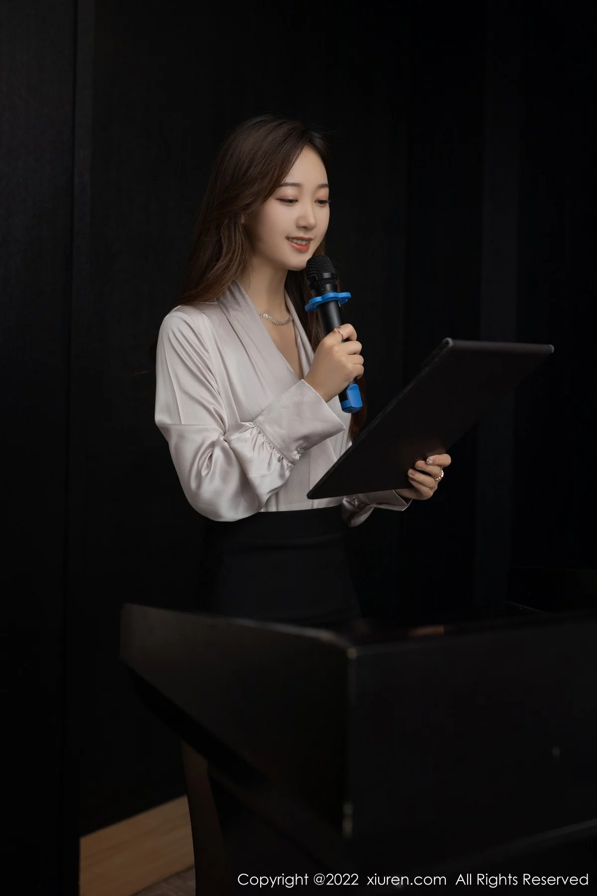 模特唐安琪角色扮演主题私房无内黑丝裤袜秀翘臀屁沟诱惑写真87P-第1章-图片1