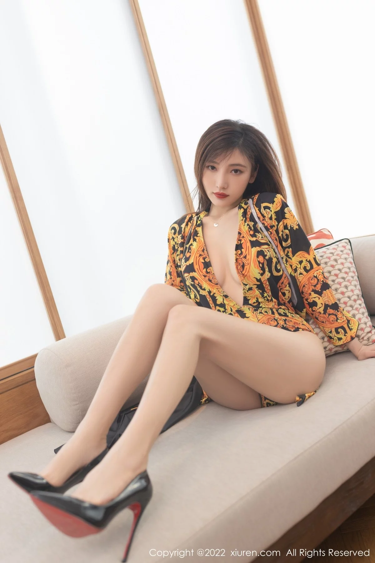模特陆萱萱珠三角旅拍沙滩加酒店性感服饰秀完美身材诱惑写真60P-第1章-图片3