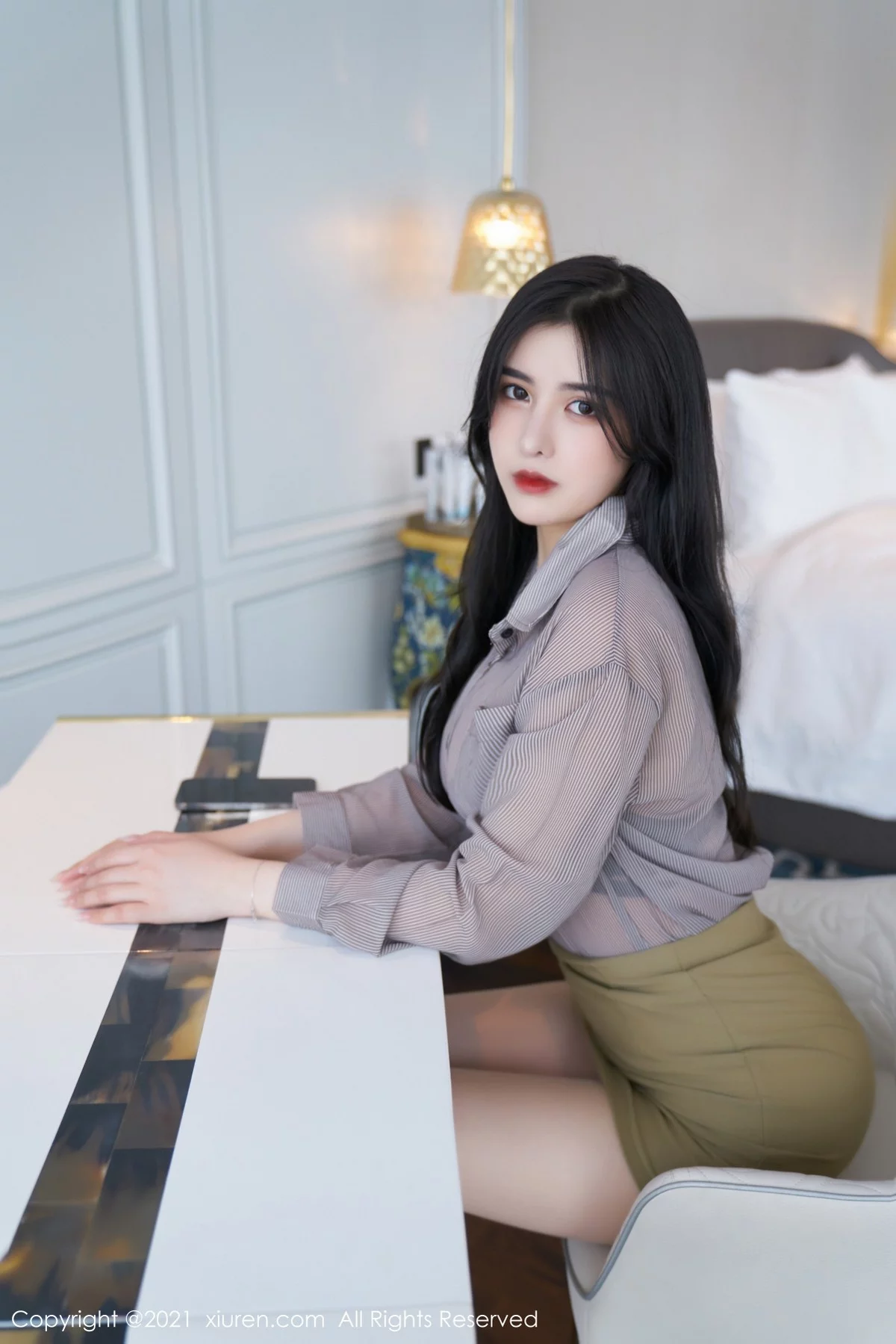 模特韩静安大理旅拍职场0L主题露性感内衣秀丰满身材诱惑写真72P-第1章-图片1