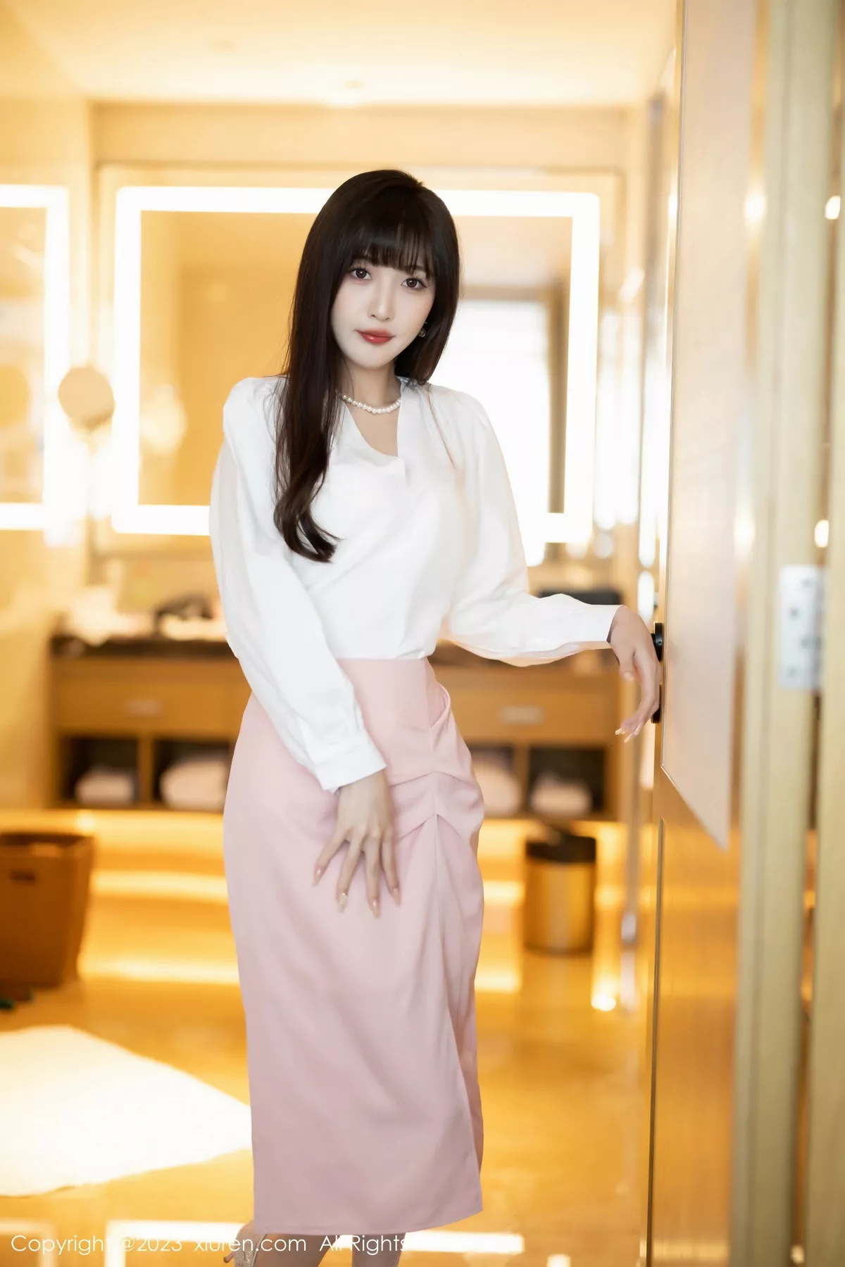 模特林星阑半脱露性感白色内衣配原色丝袜秀曼妙身姿诱惑写真83P-第1章-图片1