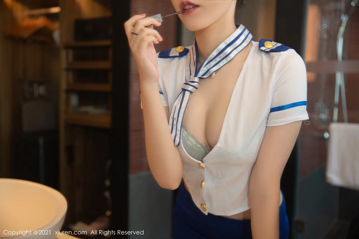 模特一颗甜蛋黄a空姐制服半脱露性感内衣配开档黑丝诱惑写真73P-第1章-图片3