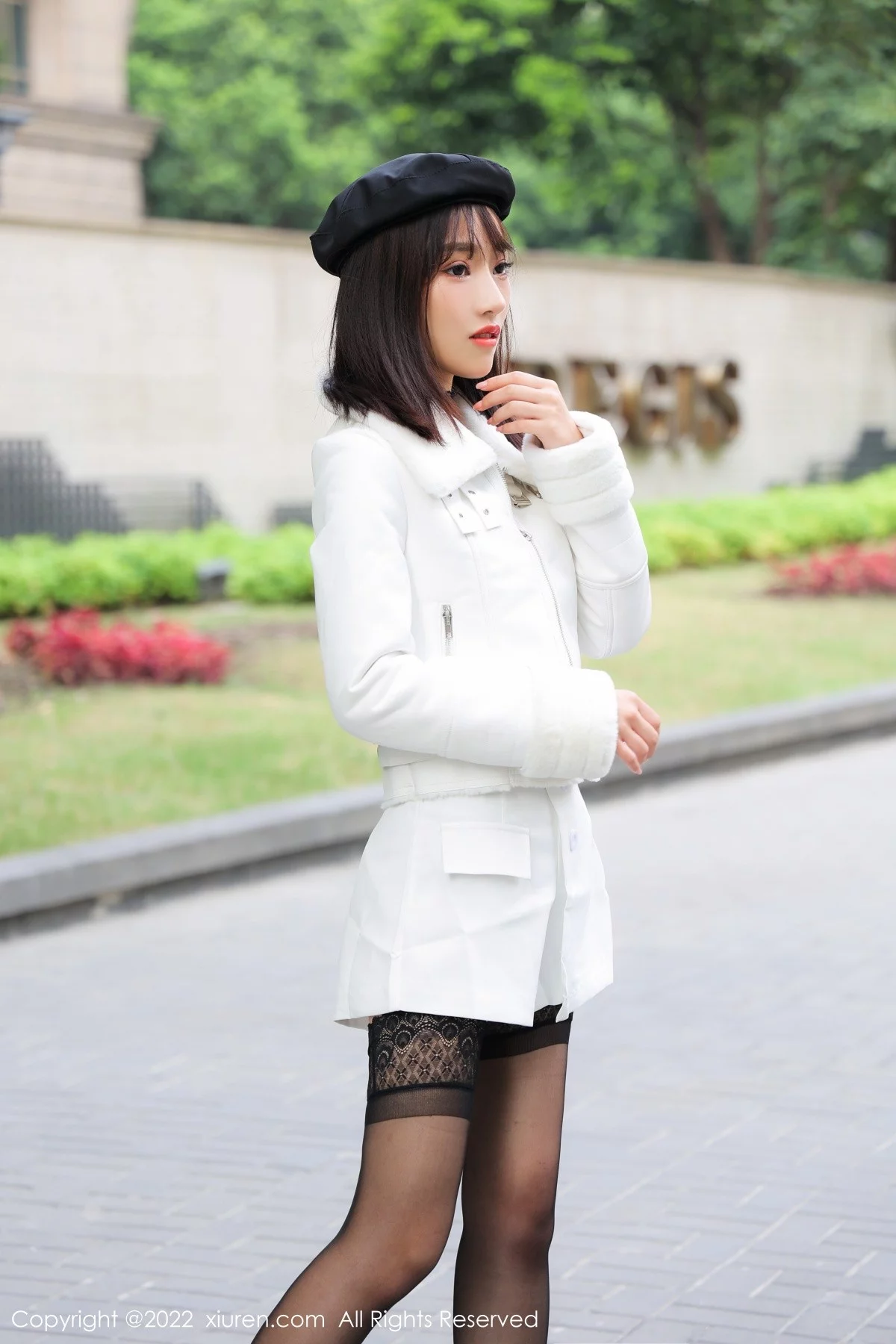 模特西门小玉脱外套露轻纱透明上衣配黑丝裤袜极致诱惑写真69P-第1章-图片2