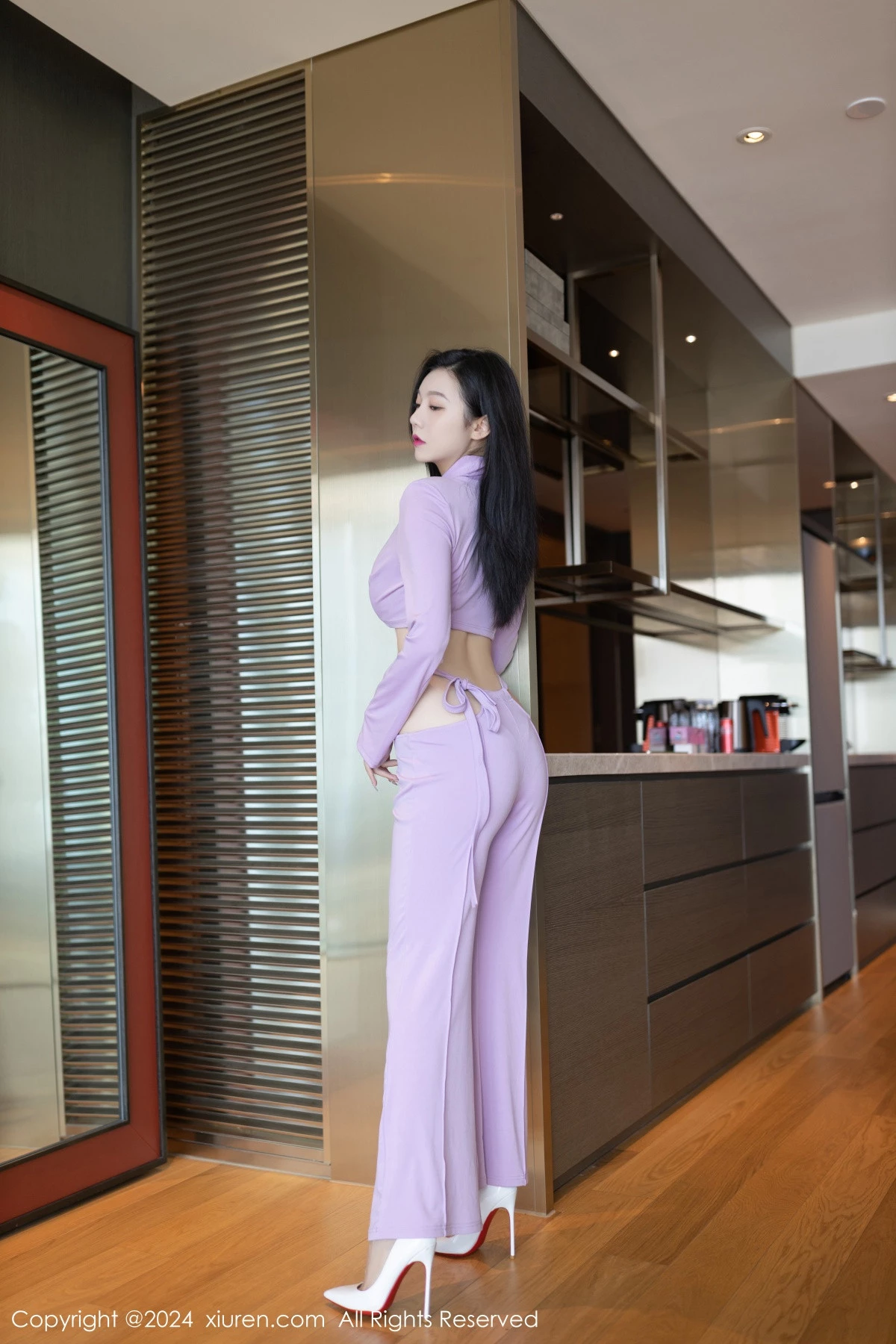 模特安然anran性感淡粉套装露紫红色内衣配白丝袜完美诱惑写真80P-第1章-图片1