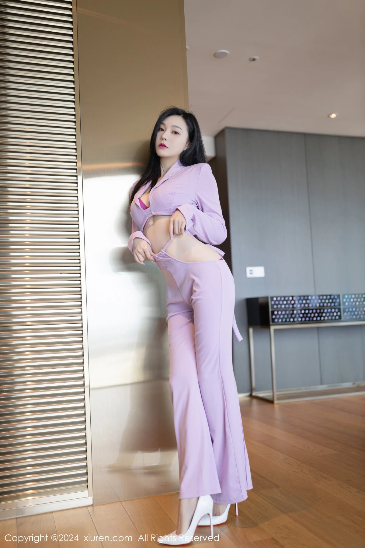 模特安然anran性感淡粉套装露紫红色内衣配白丝袜完美诱惑写真80P-第1章-图片3