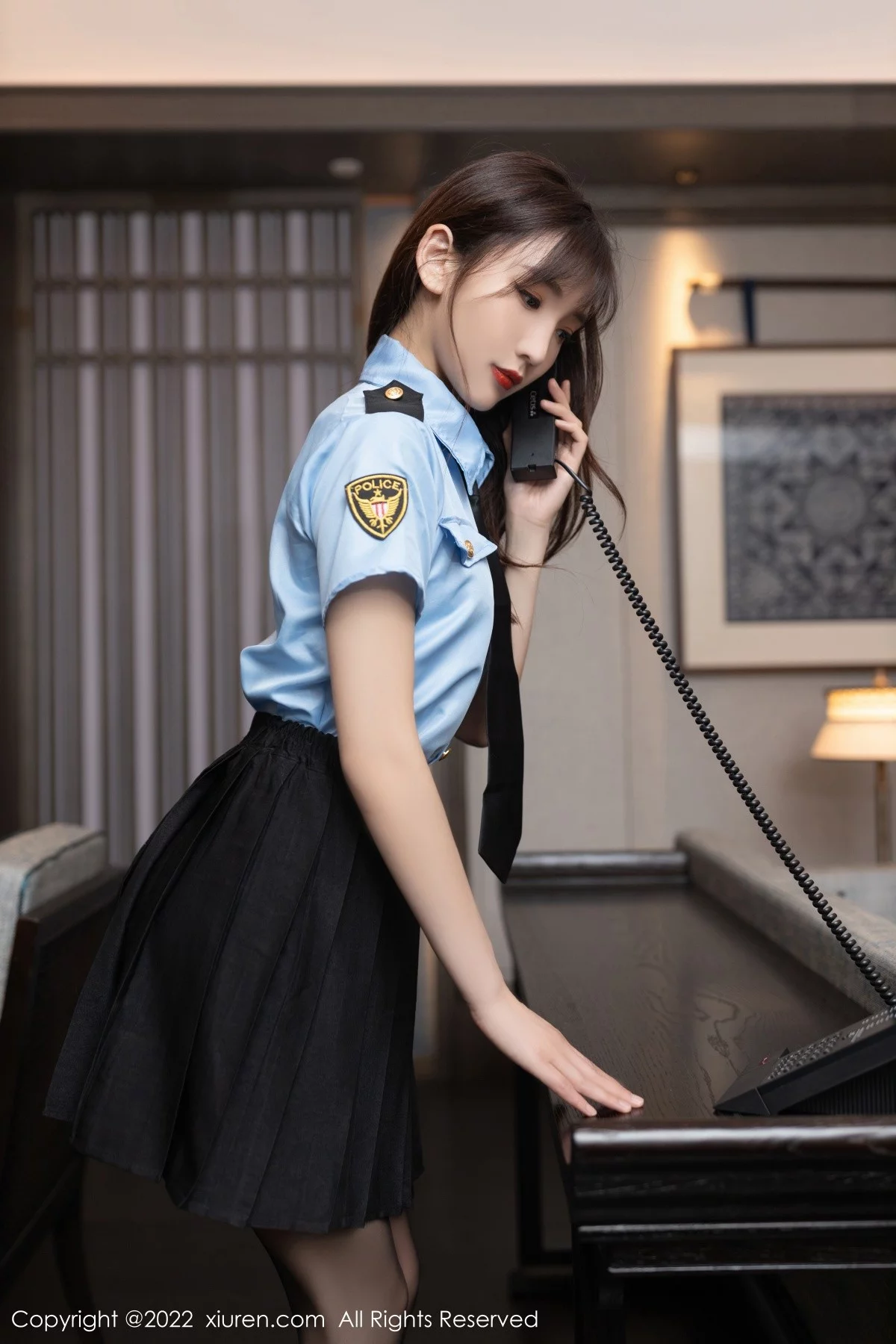 模特陆萱萱性感女警官制服半脱露深蓝色蕾丝内衣完美诱惑写真84P-第1章-图片1