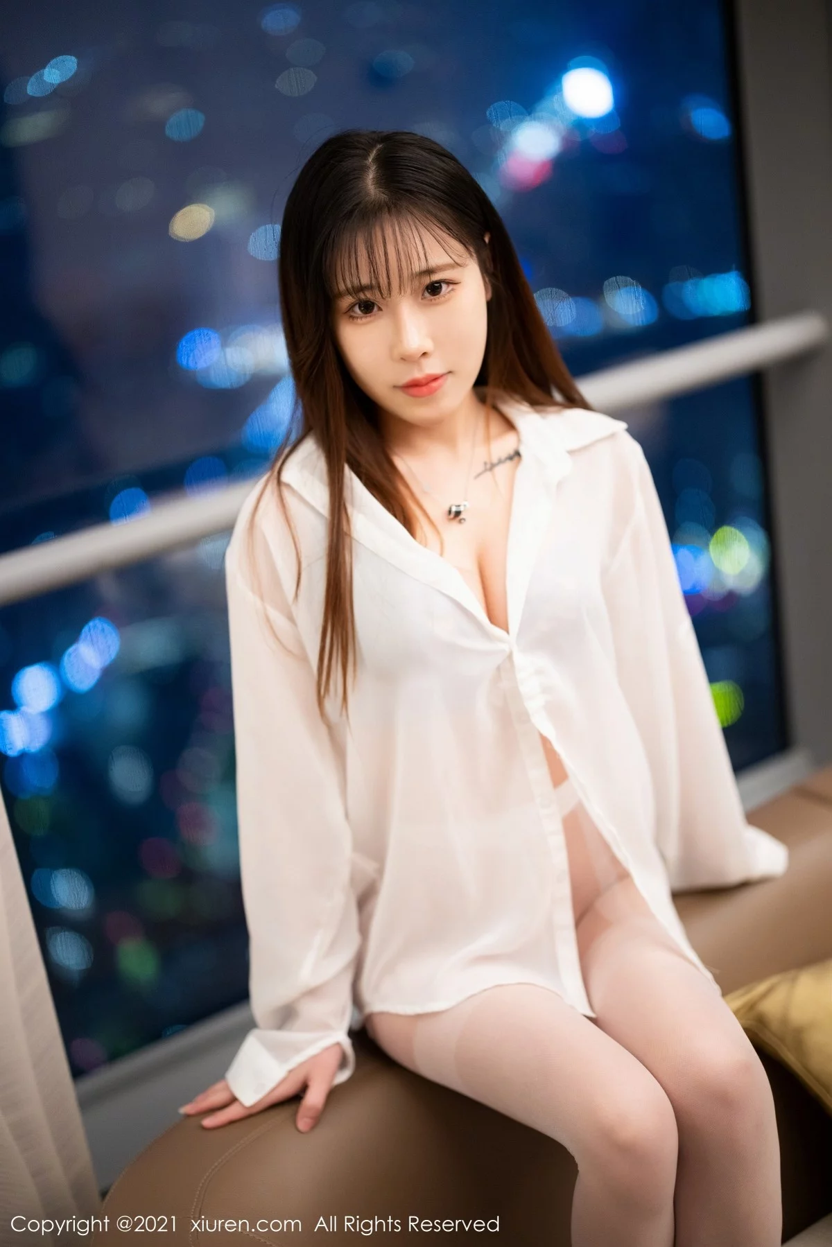 新人模特甜熙Dora私房经典白衬衫配超薄无内肉丝裤袜诱惑写真58P-第1章-图片1