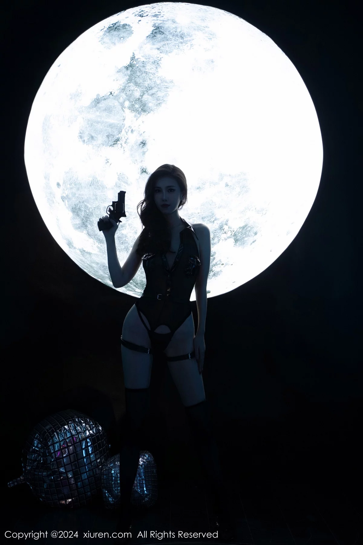 模特章芃芃性感黑色薄纱服饰配黑丝袜秀惹火身材极致魅惑写真81P-第1章-图片2
