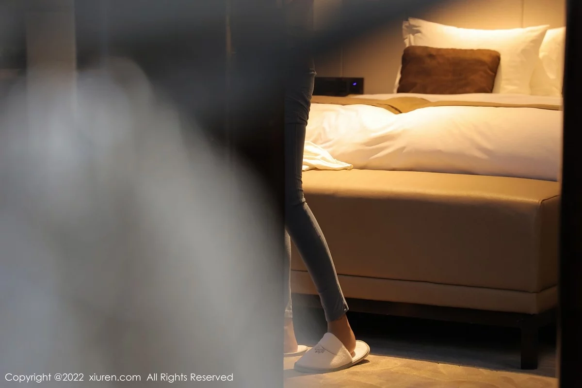 模特汐汐baby私房半脱露性感内衣原色丝袜秀凹凸身材诱惑写真103P-第1章-图片2