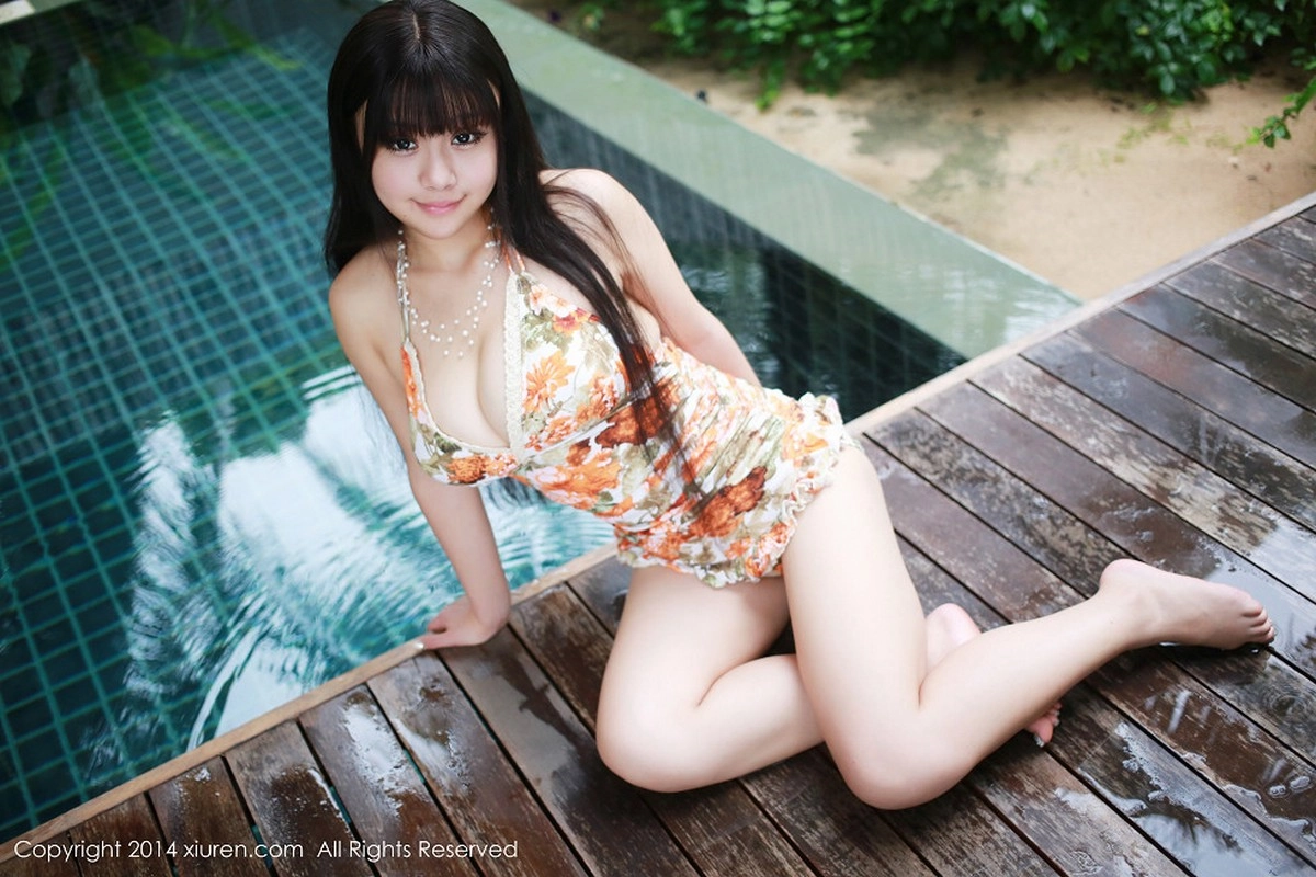 萌妹子Barbie可儿泰国旅拍丰满美胸性感迷人写真56P-第1章-图片1