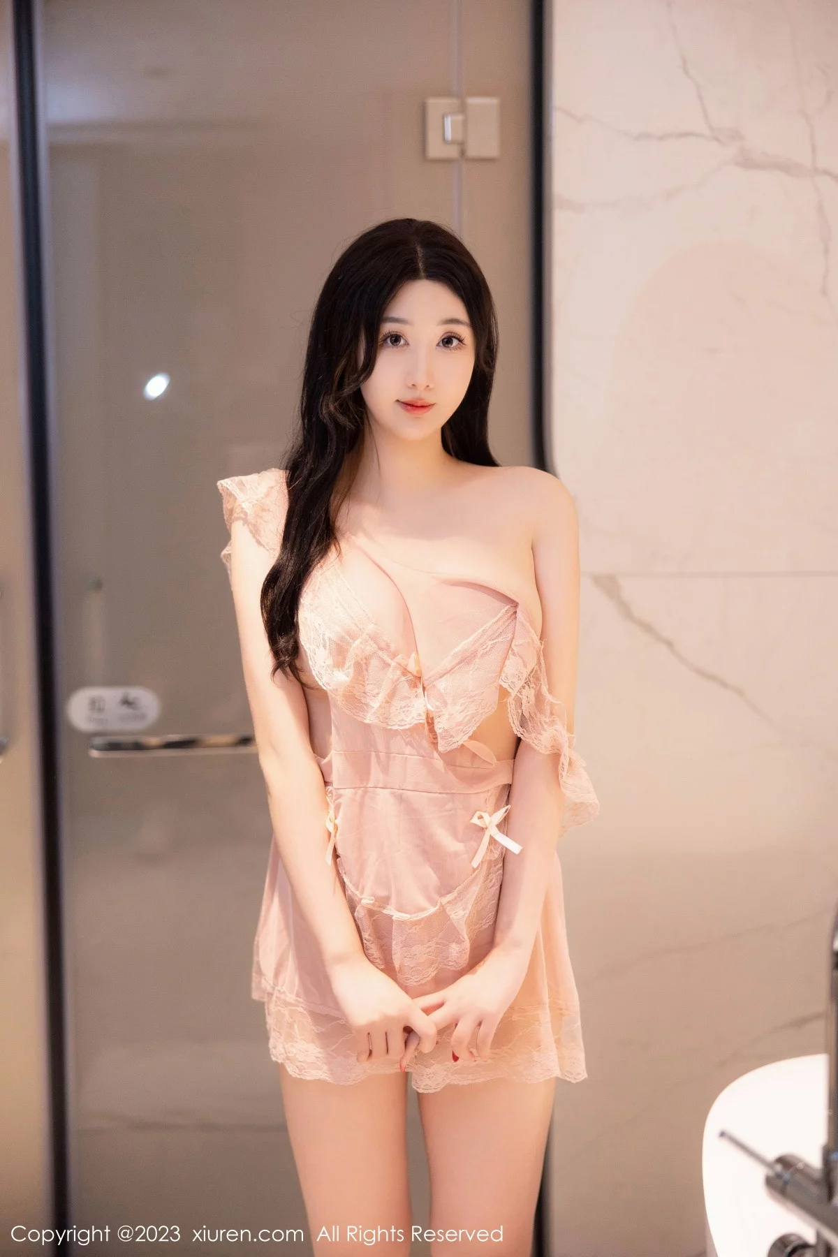 模特江真真浴室场景性感淡粉色蕾丝情趣服秀惹火身材诱惑写真78P-第1章-图片1