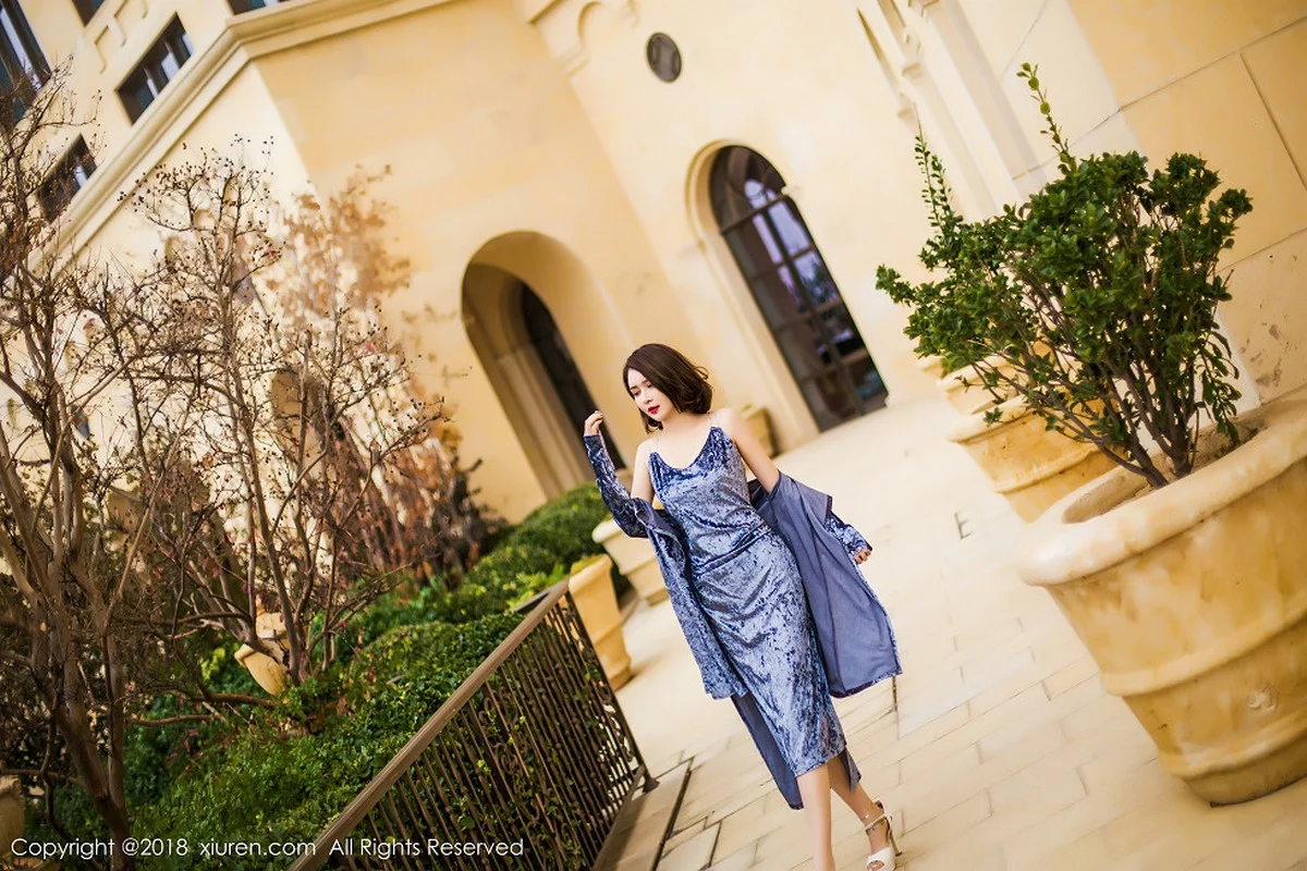 嫩模廿十居家私房红色塑身内衣秀完美身材白嫩肌肤性感写真58P-第1章-图片2