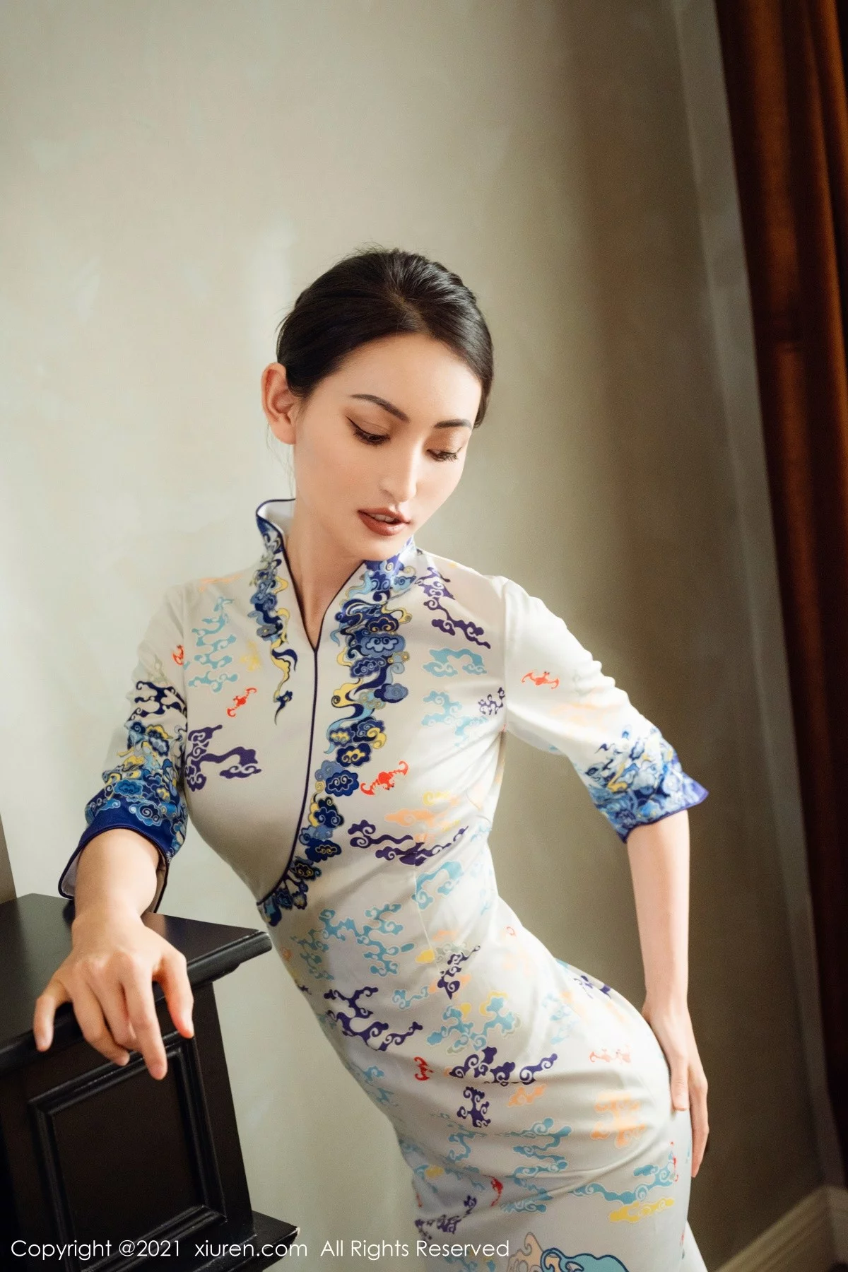 嫩模陈舒羽旗袍女友主题半脱露性感内衣秀完美身材诱惑写真46P-第1章-图片1