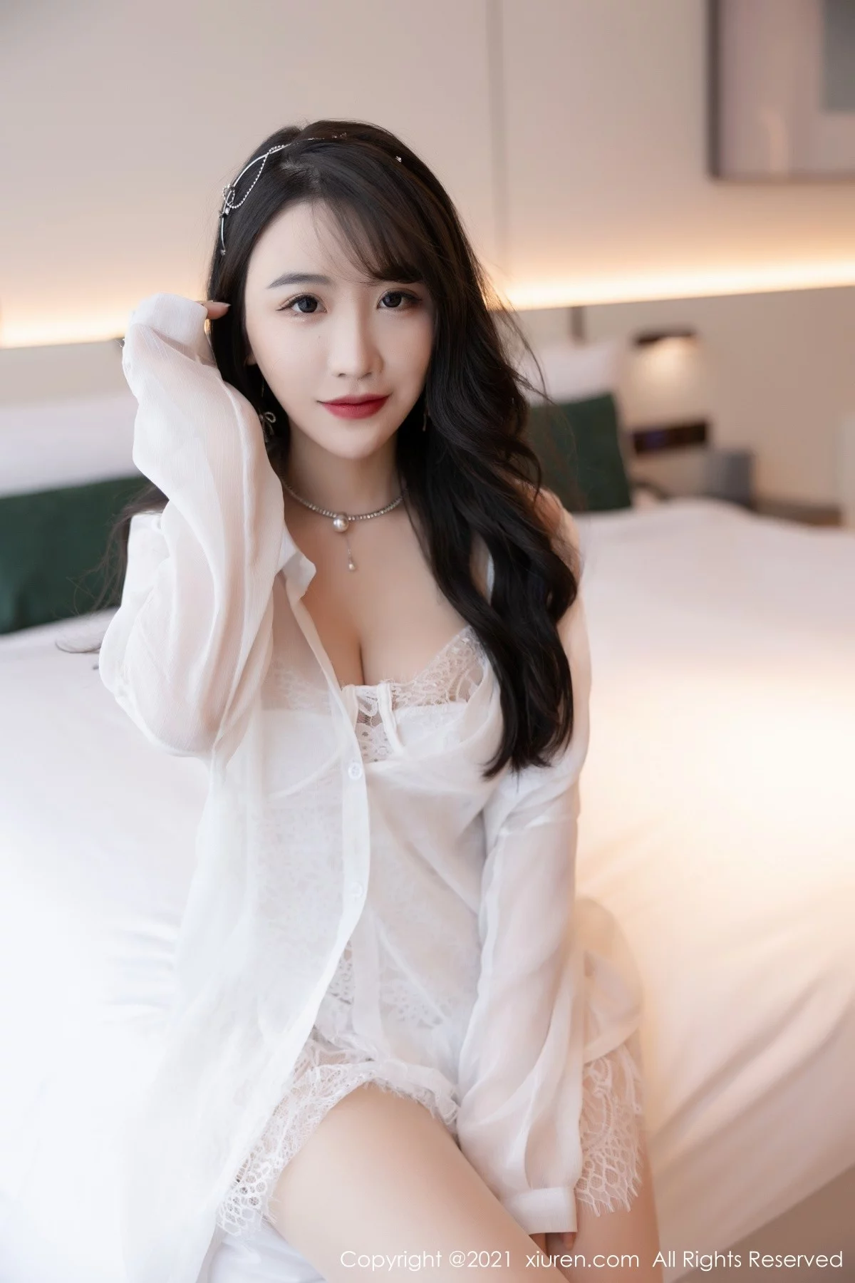 女神Cherry绯月樱深圳旅拍洁白轻透服饰缕空秀完美身材诱惑写真53P-第1章-图片2
