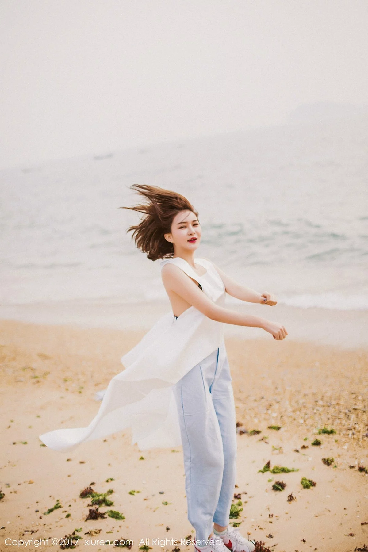 嫩模女神廿十黑色蕾丝睡裙秀完美身材浴室湿身诱惑写真48P-第1章-图片2
