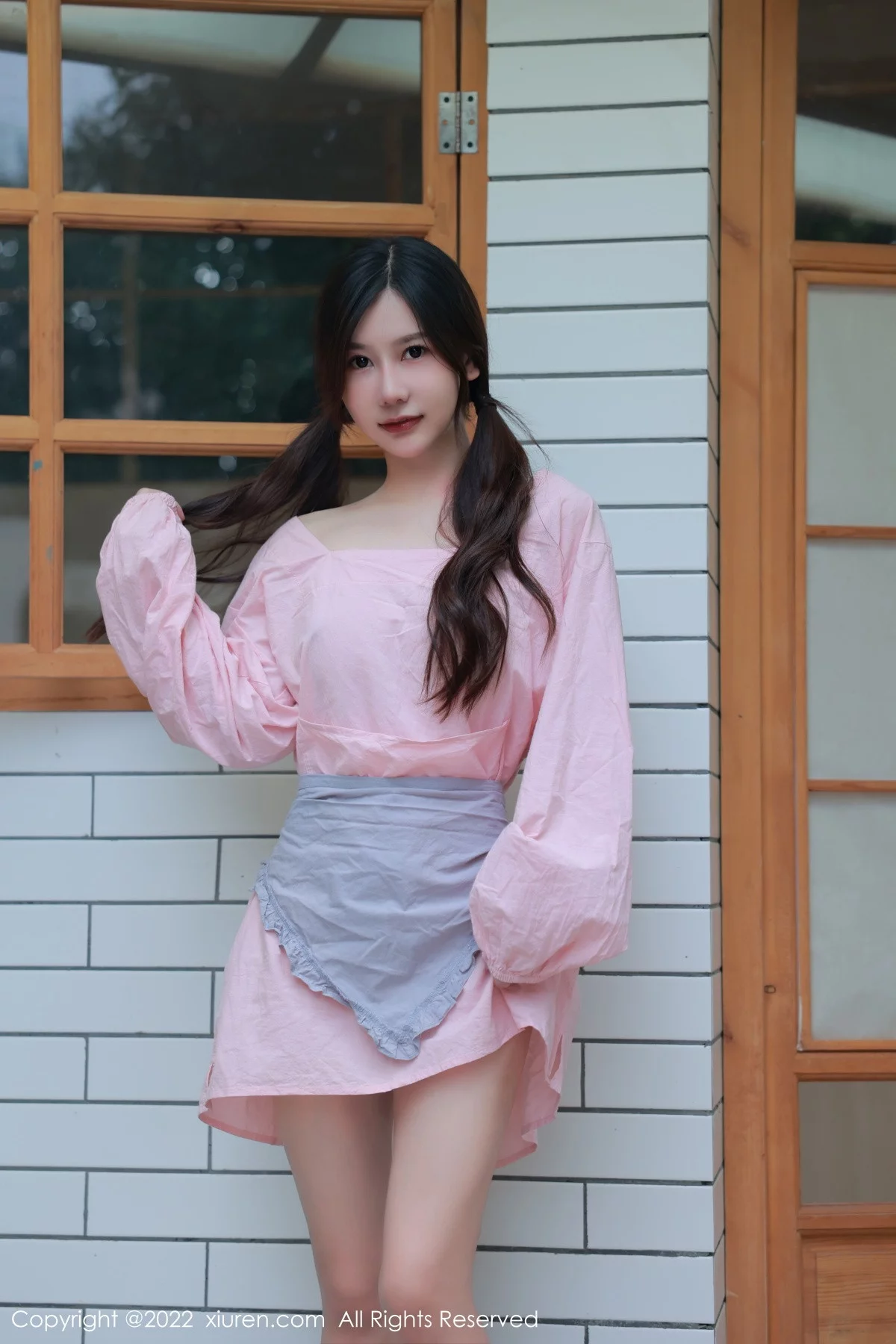模特尹甜甜豆腐店拍摄粉色服饰秀完美身材露性感美腿迷人写真52P-第1章-图片1