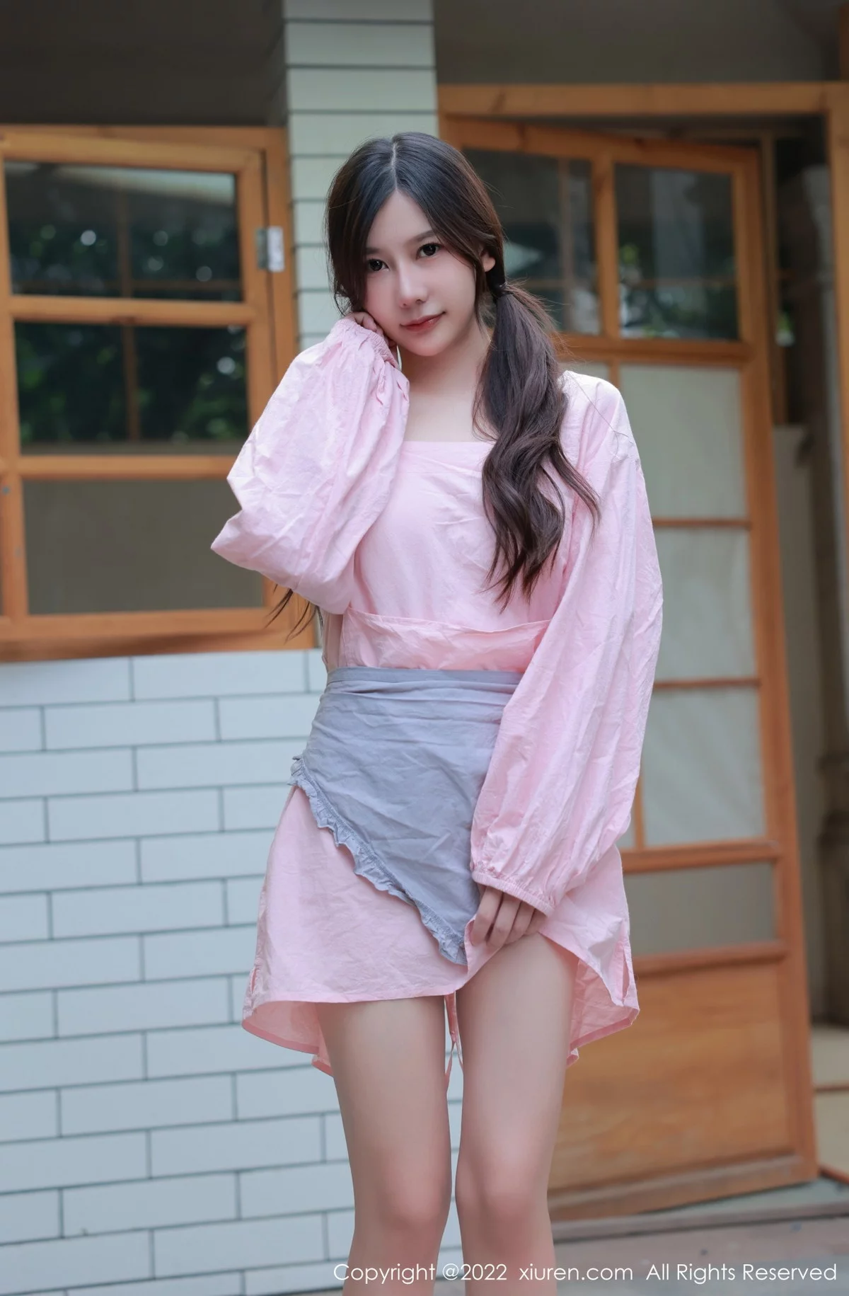 模特尹甜甜豆腐店拍摄粉色服饰秀完美身材露性感美腿迷人写真52P-第1章-图片3