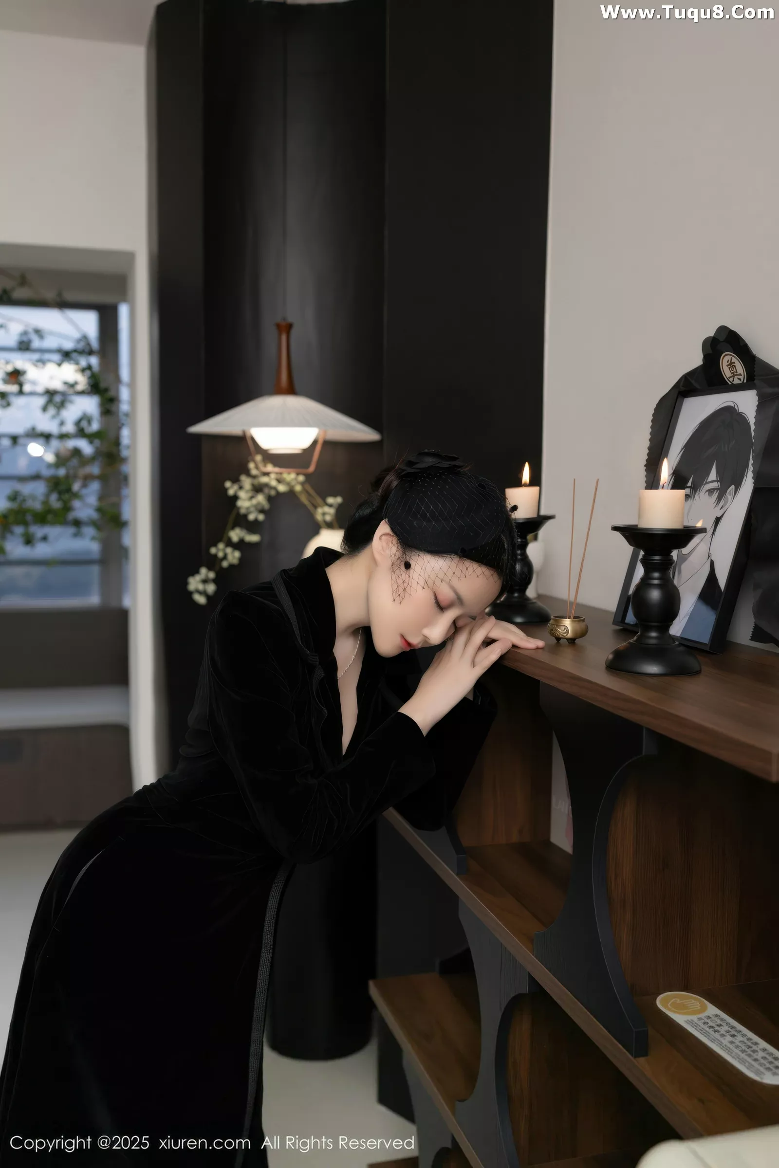 模特鱼子酱Fish性感黑色情趣内衣配黑丝吊袜秀曼妙身姿诱惑写真80P-第1章-图片3
