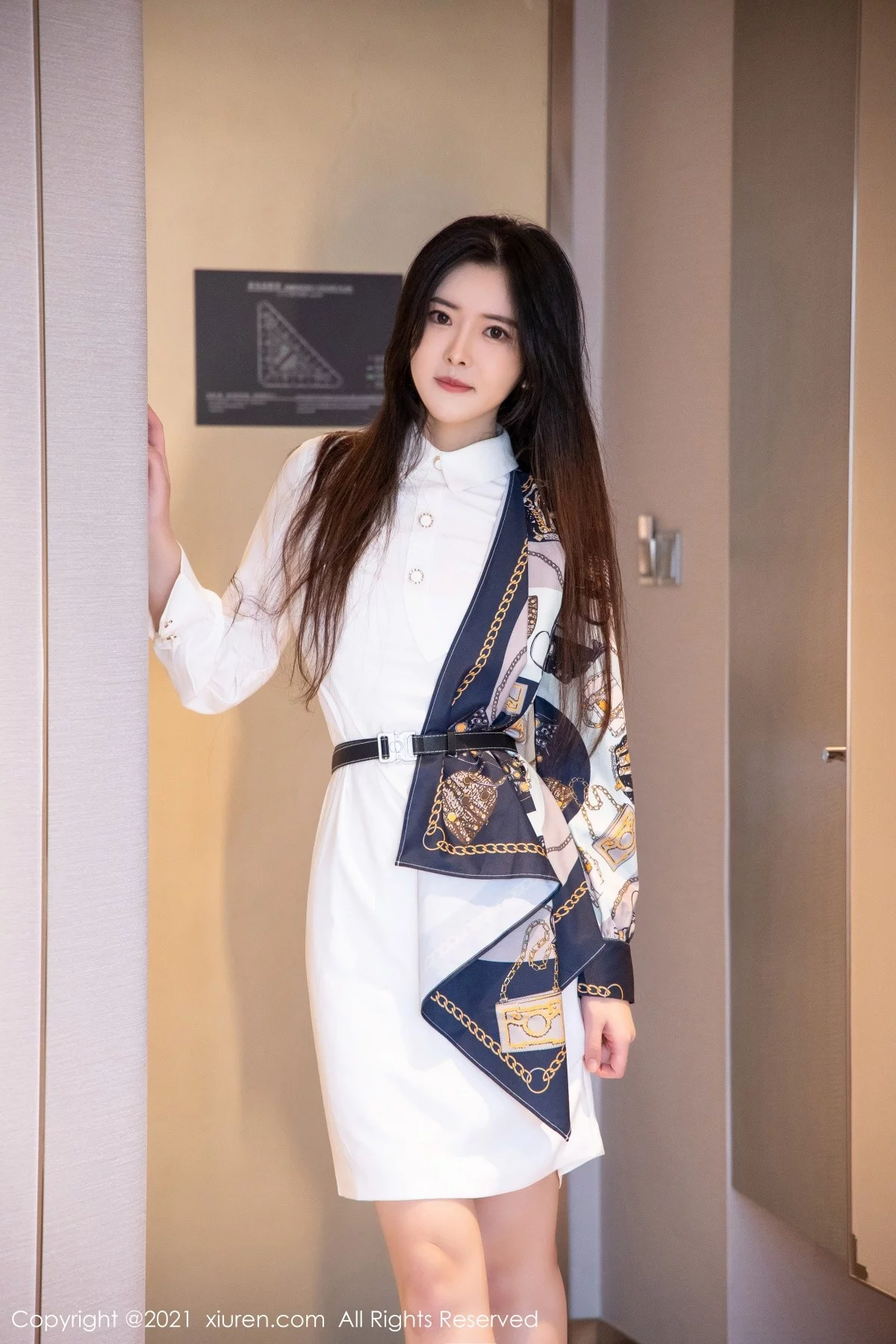 模特白露小猪私房半脱露镂空连体内衣秀丰满身材惹火诱惑写真71P-第1章-图片1