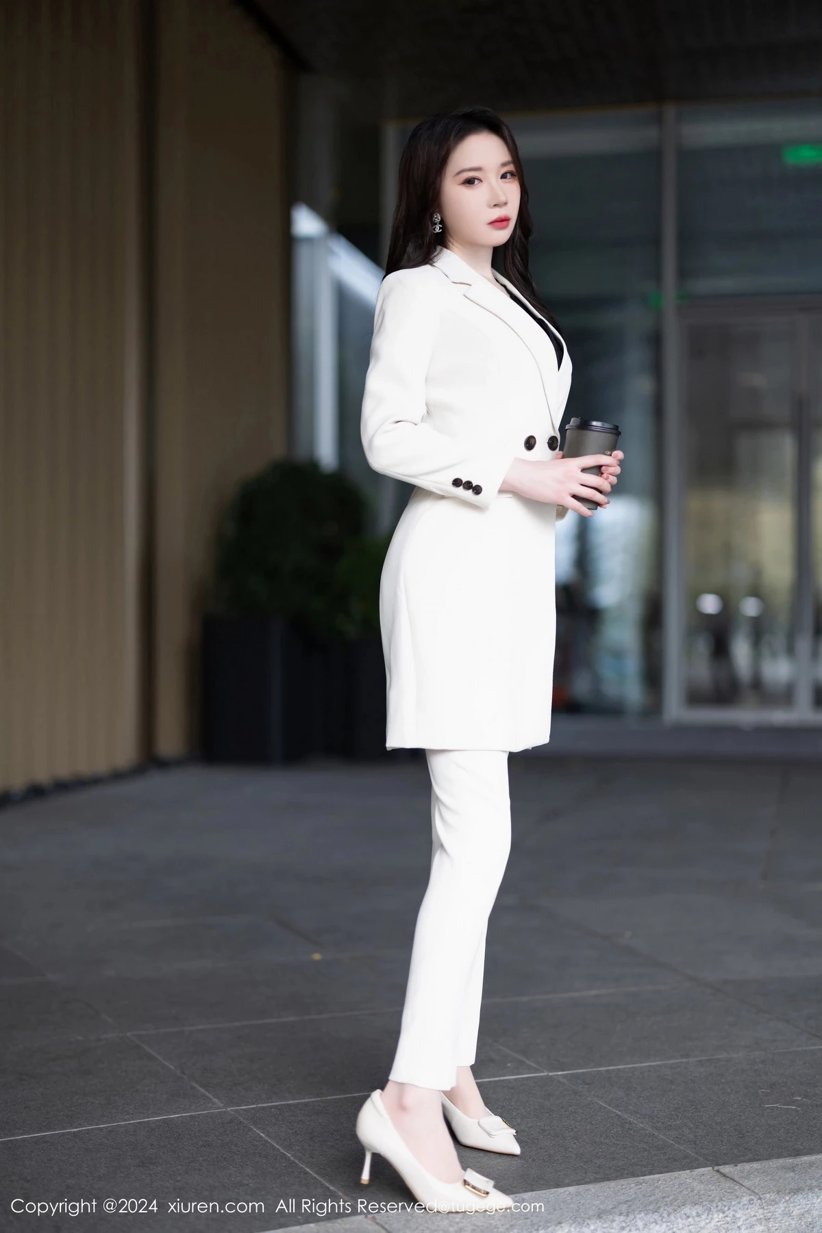 模特梦心玥性感白色套装露黑色轻透内衣配超薄肉丝迷人诱惑写真90P-第1章-图片3