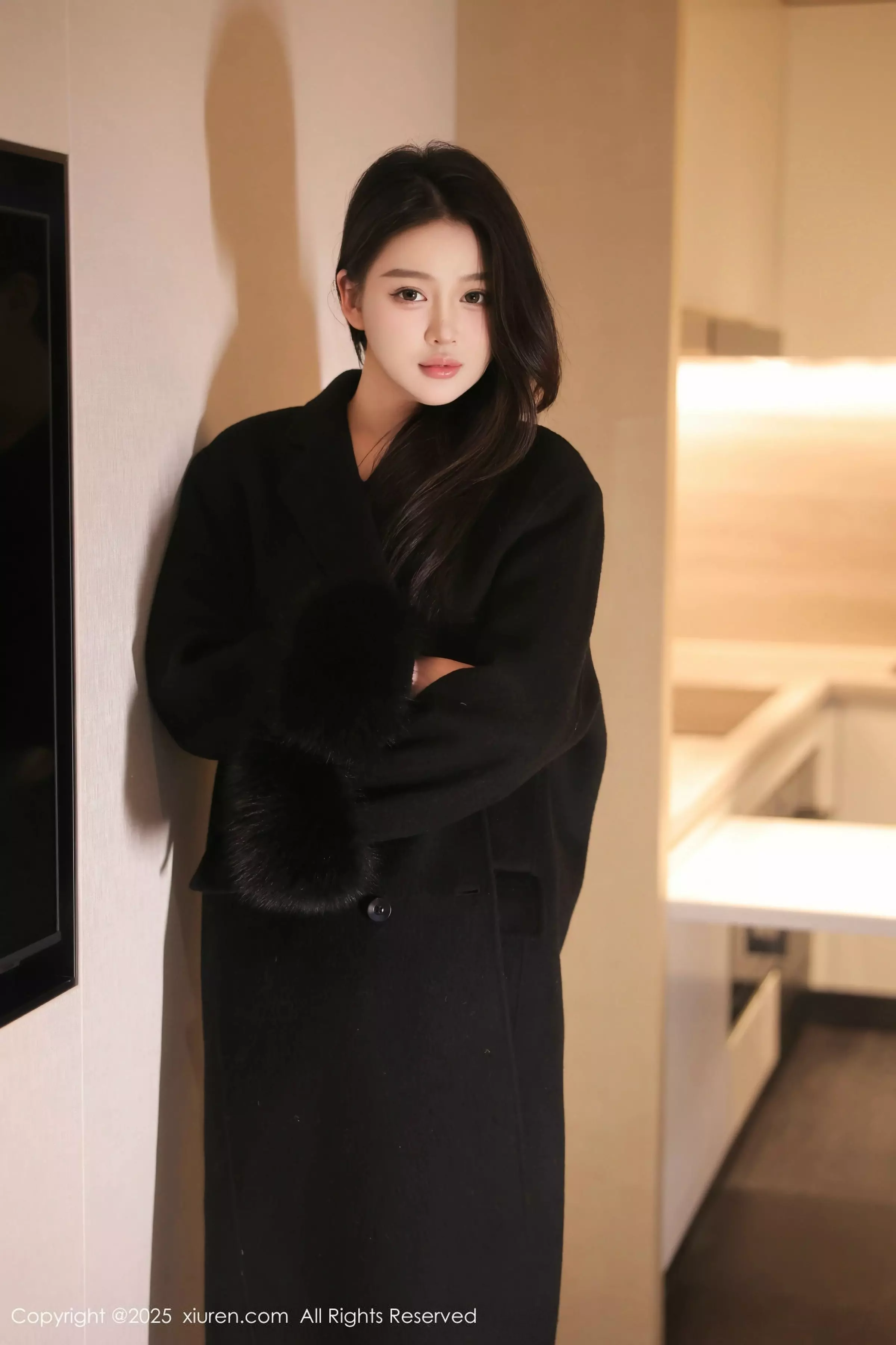 模特温妮性感紫色薄透情趣服饰配超薄黑丝秀凹凸身材诱惑写真76P-第1章-图片1