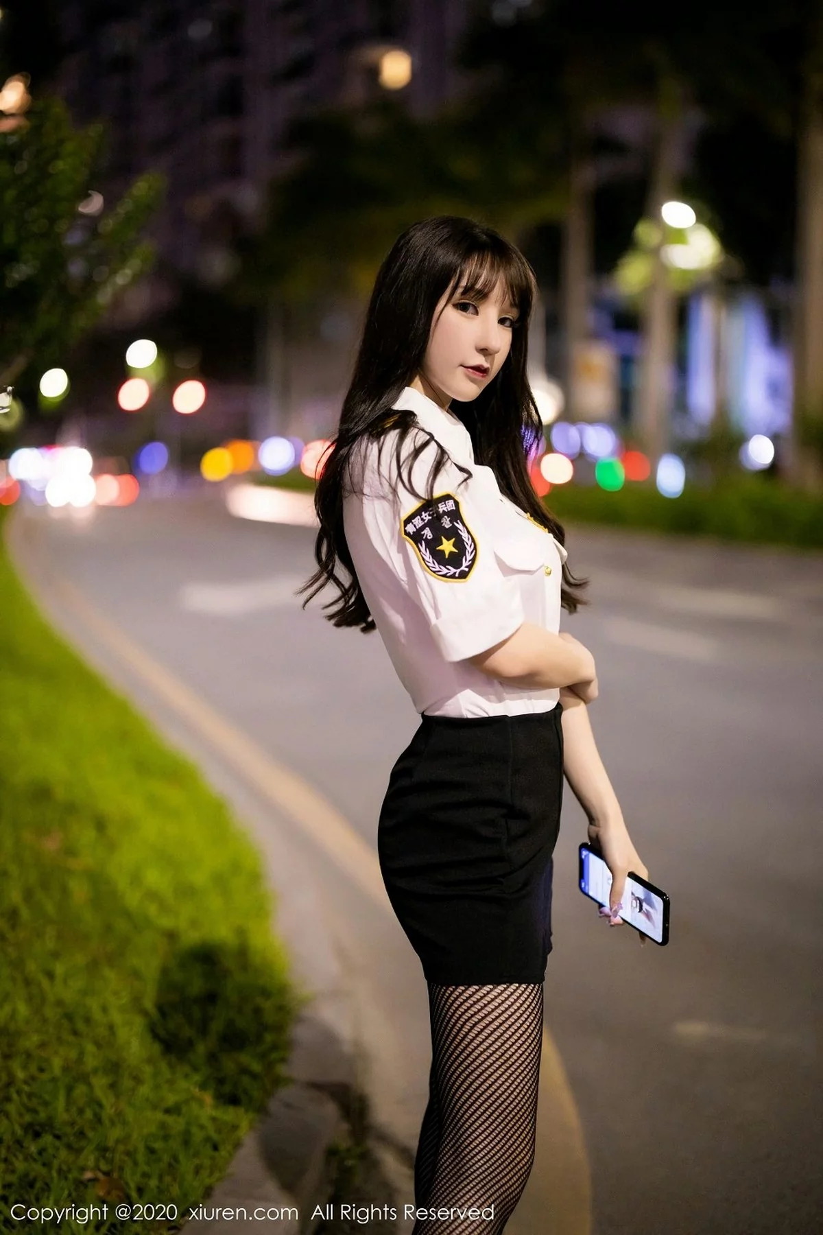 女神周于希Sandy时尚魅力制服私房半脱露性感红色内衣诱惑写真50P-第1章-图片2