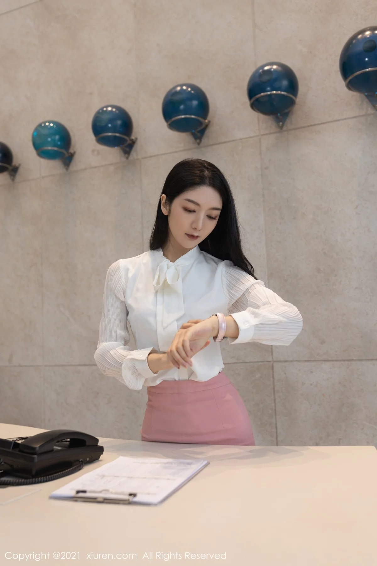 女神Angela小热巴前台小姐姐主题蕾丝内衣配肉丝裤袜诱惑写真65P-第1章-图片3