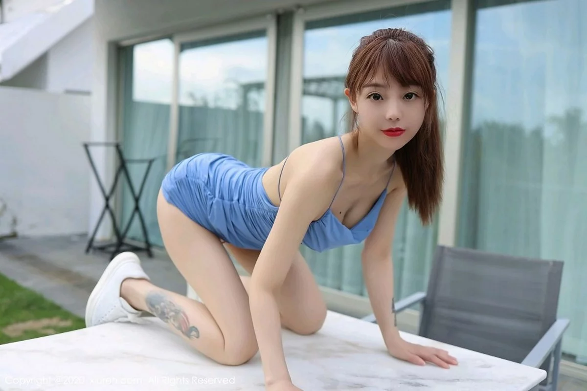 嫩模佘贝拉bella户外吊带蓝色连衣裙秀性感美背迷人诱惑写真60P-第1章-图片3
