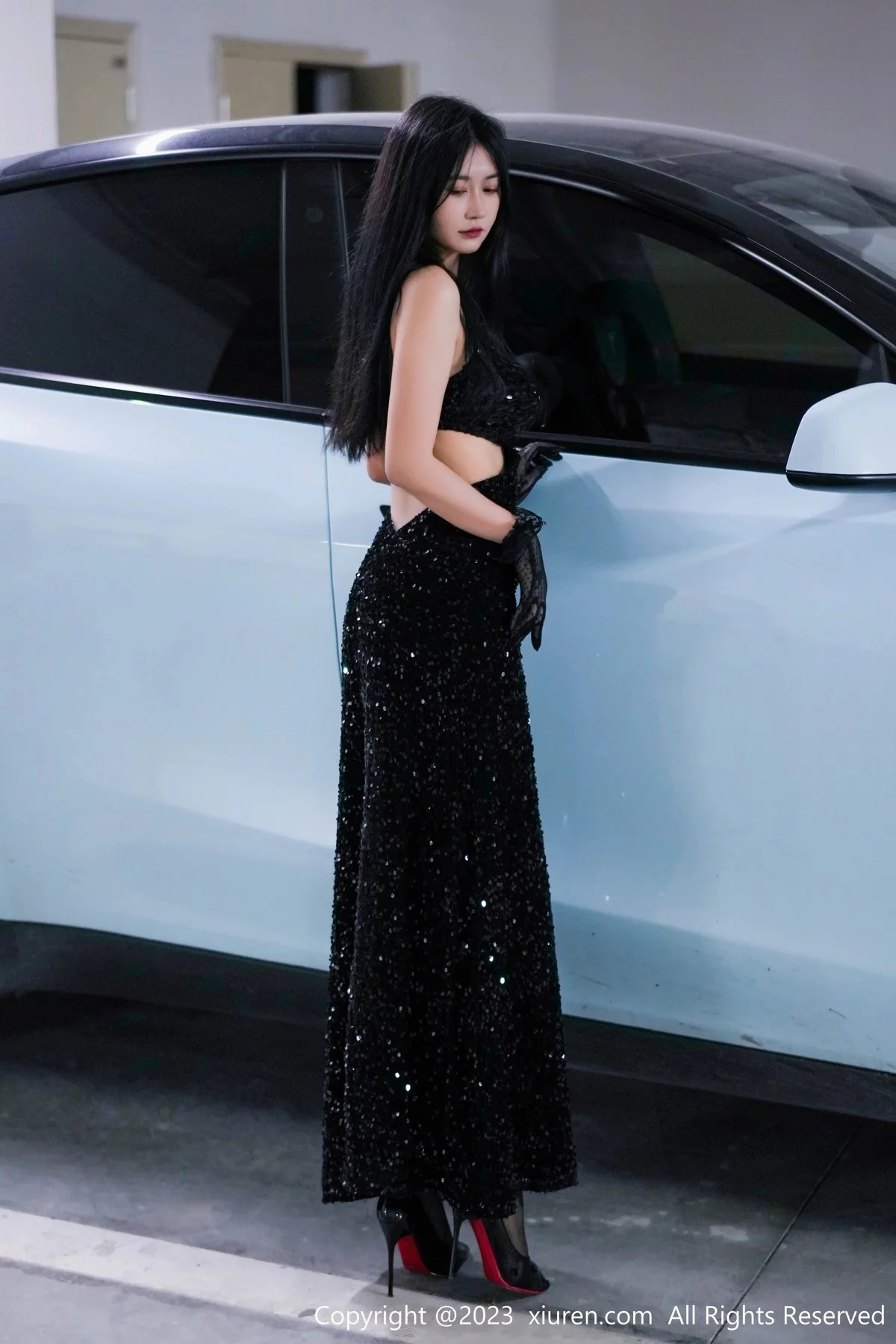 模特laura阿姣尾随拍摄主题性感黑色吊带裙秀曼妙身姿诱惑写真69P-第1章-图片3