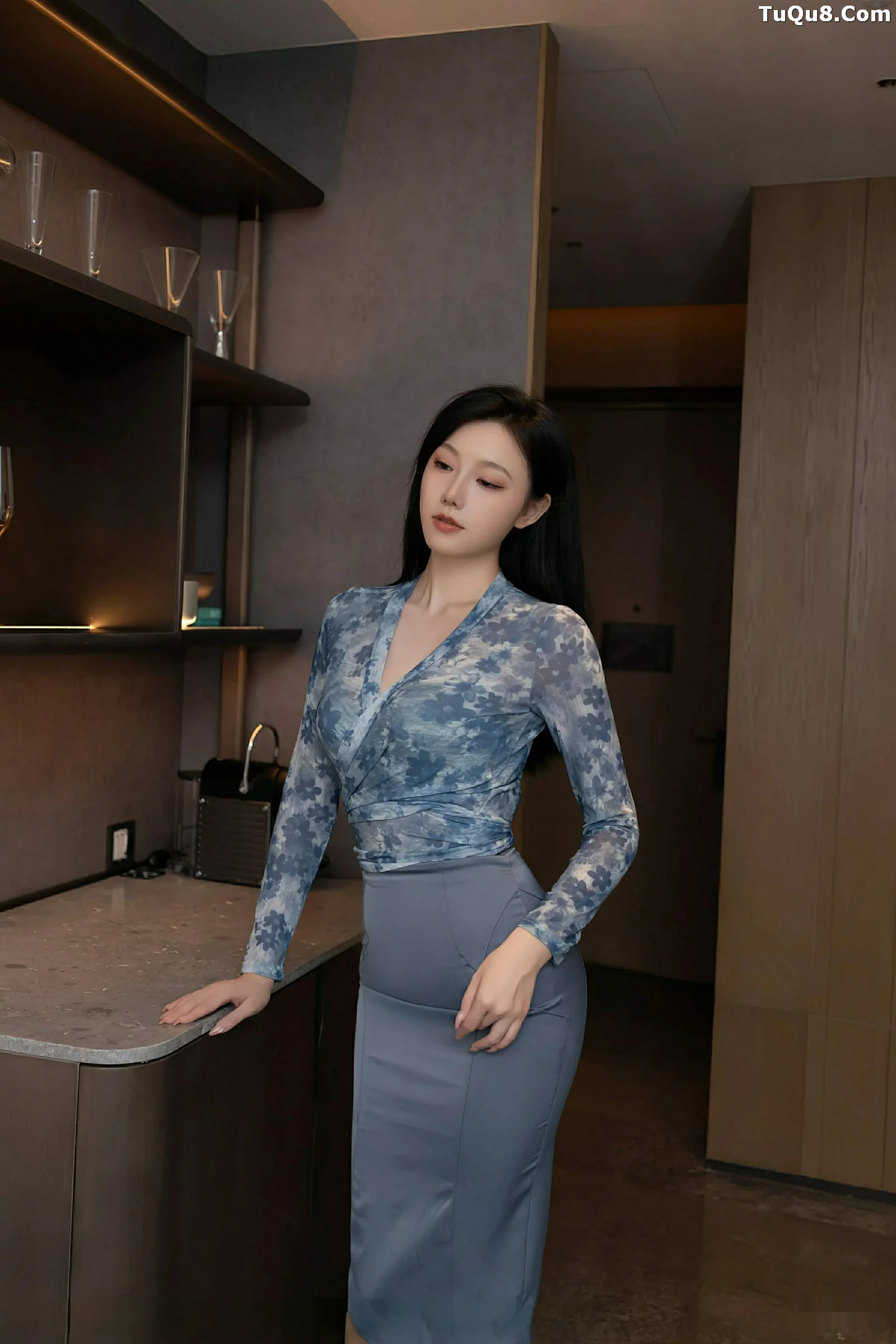 模特安然anran性感灰色套装露灰色内衣配开档肉丝秀美腿诱惑写真80P-第1章-图片1