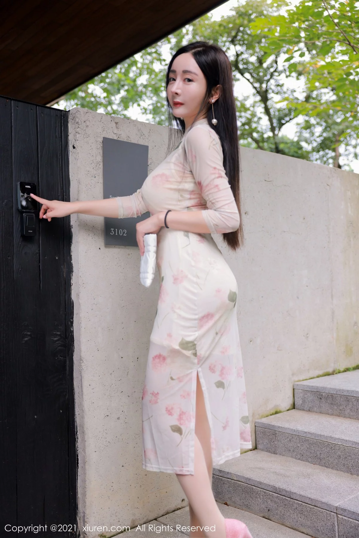 女神允爾高薪招兼职剧情主题诱人视觉盛宴秀丰乳肥臀诱惑写真82P-第1章-图片1