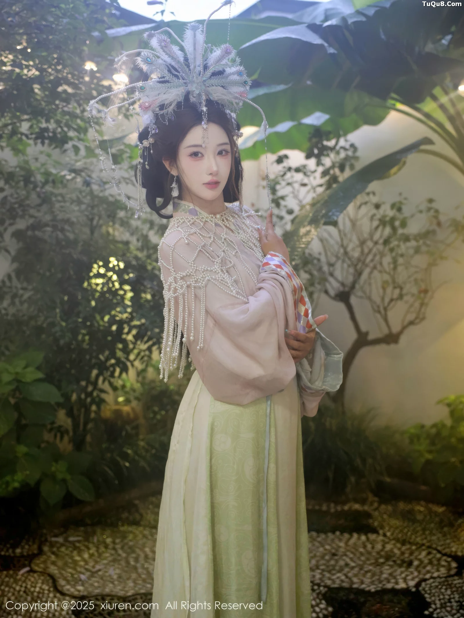 模特金允希Yuki性感浅色古装薄纱服饰秀丰腴身材迷人诱惑写真80P-第1章-图片3