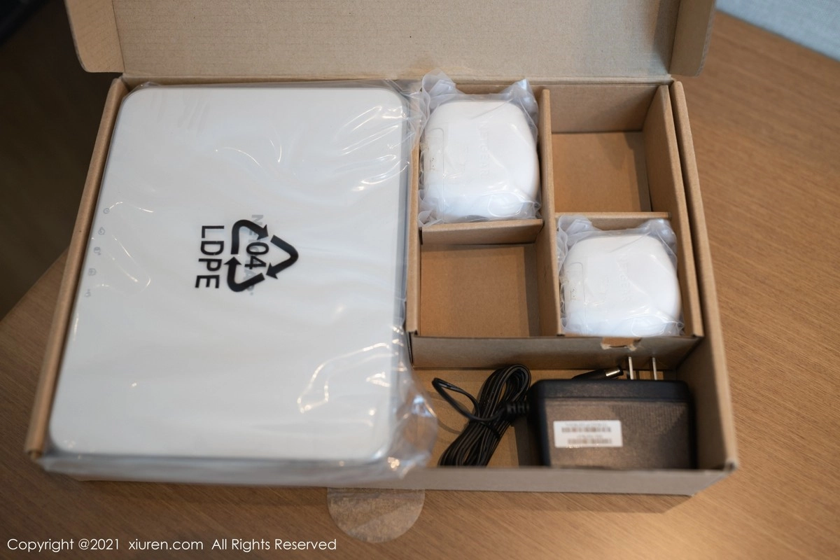 模特鱼子酱Fish私房轻透迷人服饰配肉丝裤袜撩人姿势诱惑写真73P-第1章-图片1