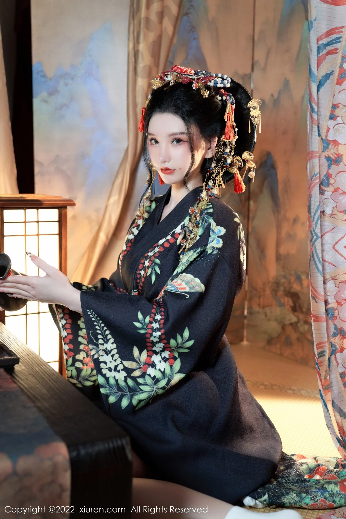 女神周于希Sally宽衣解带主题日系风脱和服露翘臀美腿诱惑写真80P-第1章-图片1