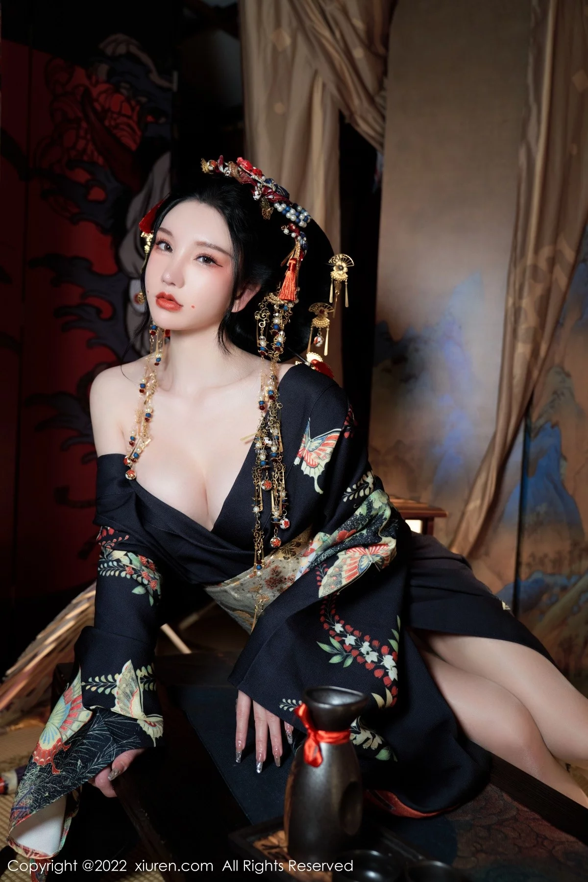 女神周于希Sally宽衣解带主题日系风脱和服露翘臀美腿诱惑写真80P-第1章-图片2