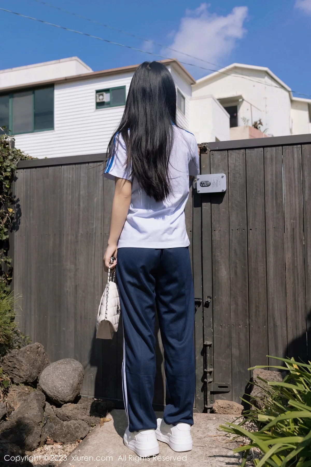 模特谭小灵性感学生角色装扮露黑色渔网秀惹火身材极致诱惑写真85P-第1章-图片2