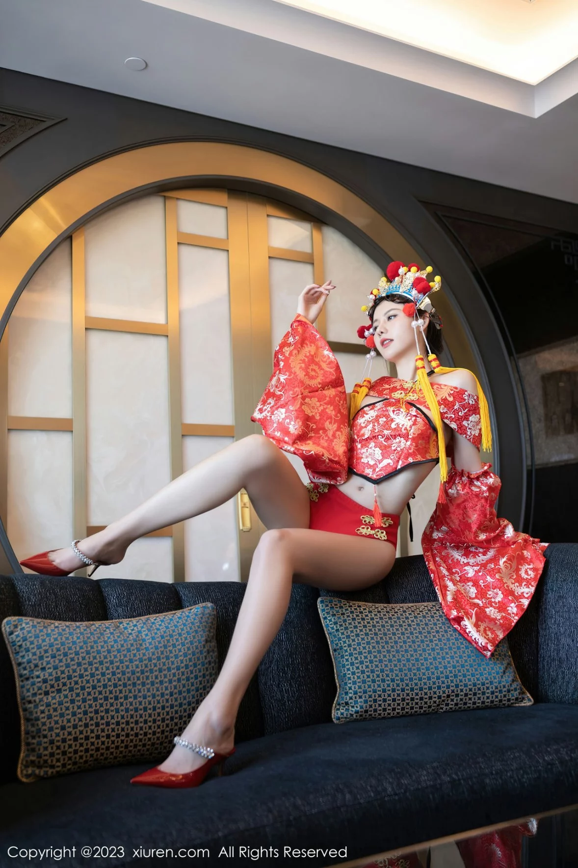 模特就是阿朱啊喜庆花嫁主题私房半脱露曼妙绝美身姿诱惑写真81P-第1章-图片1