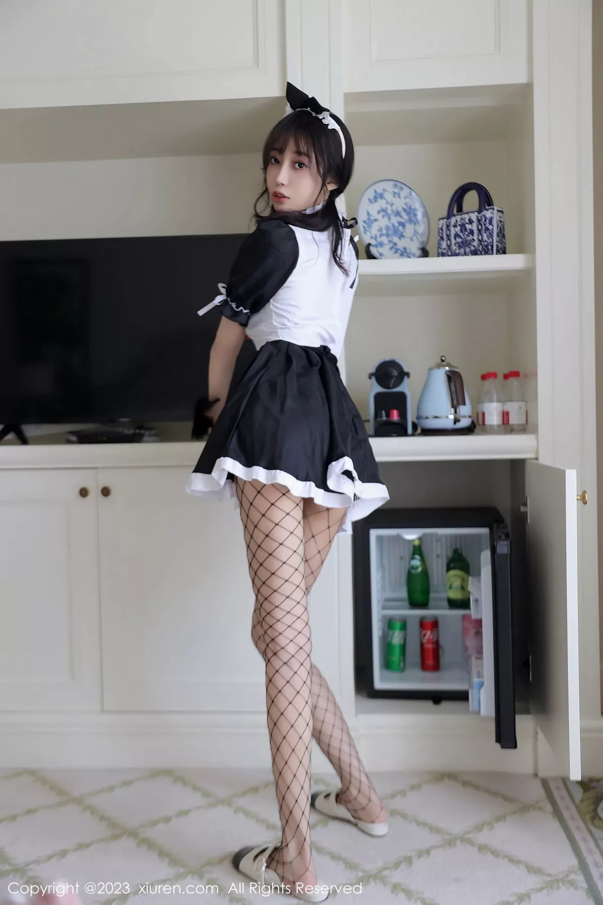 模特玥儿玥er黑白色女仆服露性感薄透内衣秀完美身材诱惑写真75P-第1章-图片3