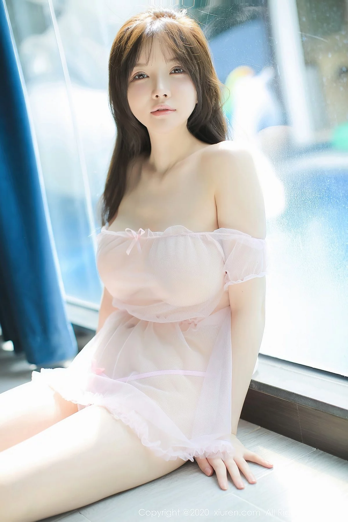 女神糯美子Mini三亚旅拍私房粉色薄纱内衣透视秀傲人豪乳诱惑写真36P-第1章-图片1