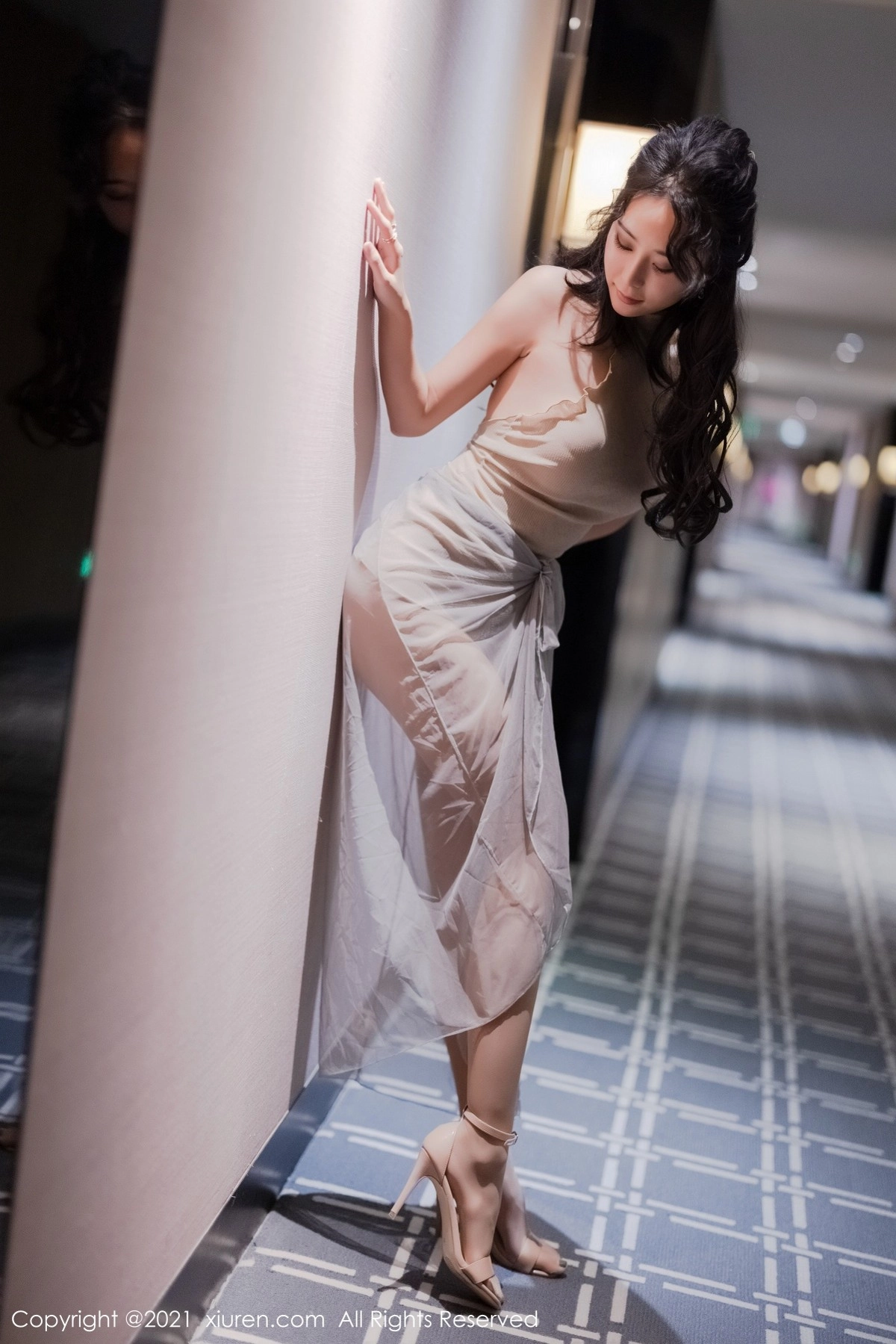 模特蓝夏Akasha肉色服饰配无内肉丝裤袜秀热辣身姿诱惑写真50P-第1章-图片3