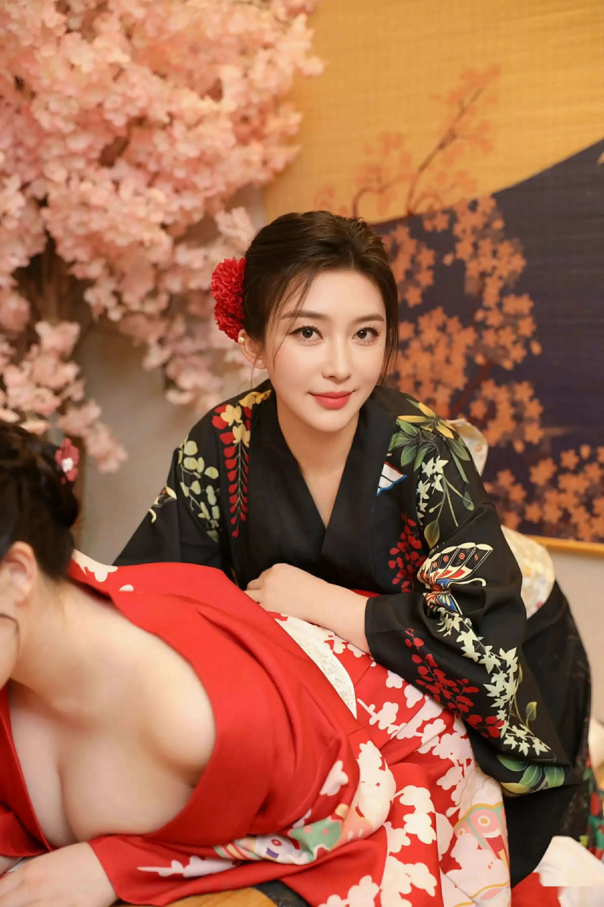 模特苏一诺性感日系黑色服饰露红色内衣秀曼妙身材迷人诱惑写真80P-第1章-图片4