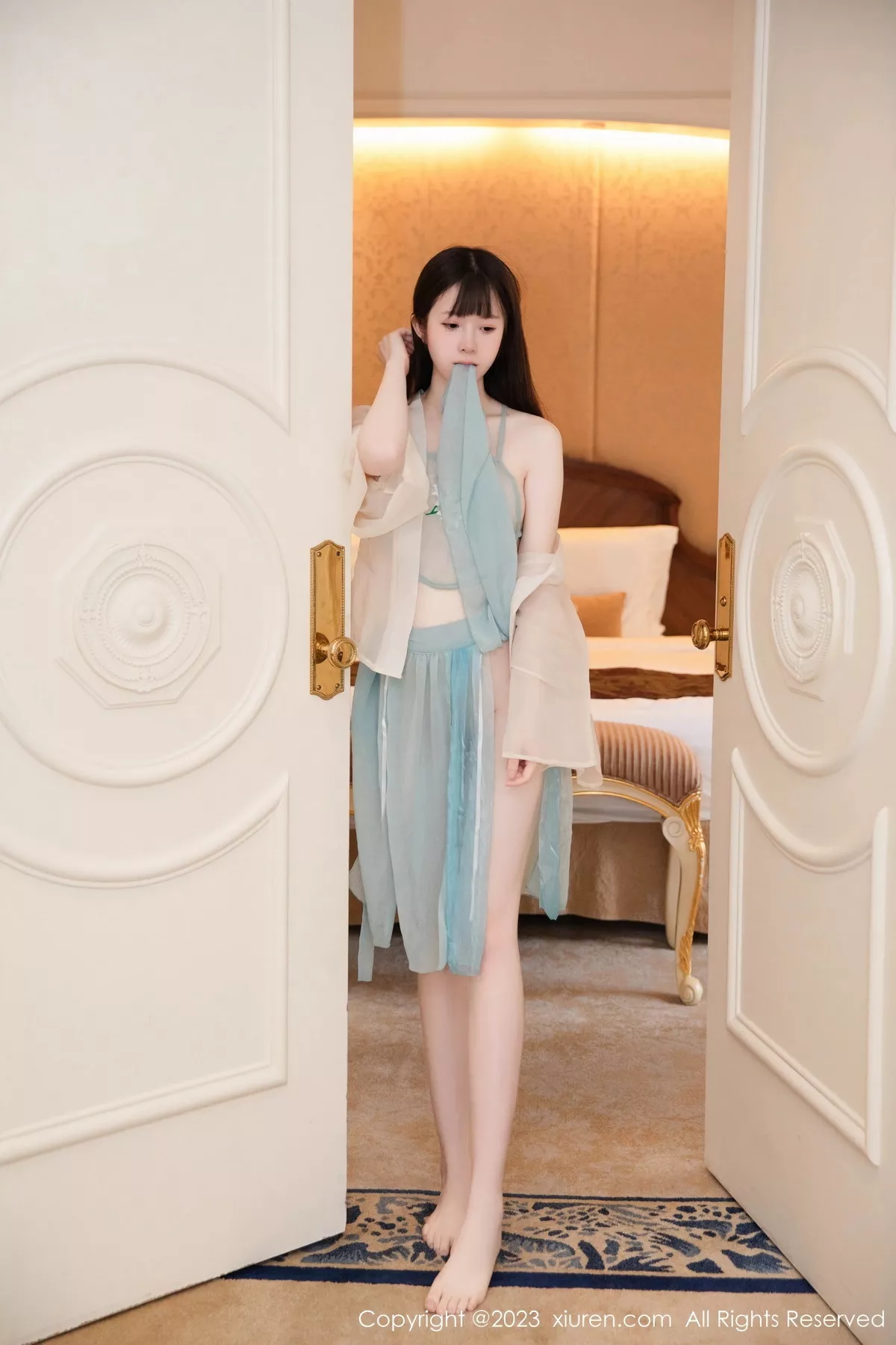 模特林悠悠私房性感淡蓝薄透古装服饰秀惹火身材撩人诱惑写真86P-第1章-图片1