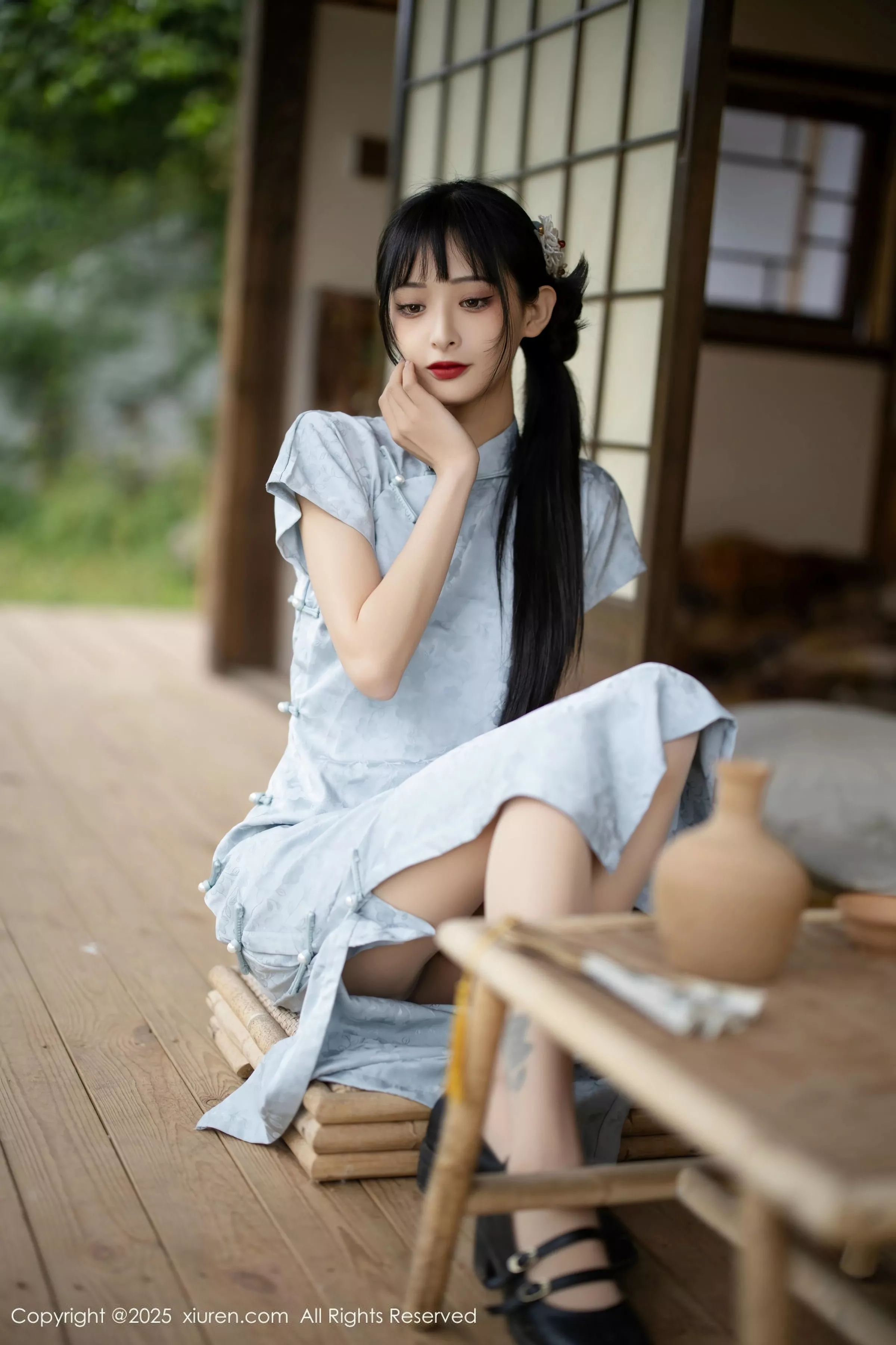 模特茂木希子日式旗袍露白色内衣配肉丝袜秀完美曲线诱惑写真80P-第1章-图片1