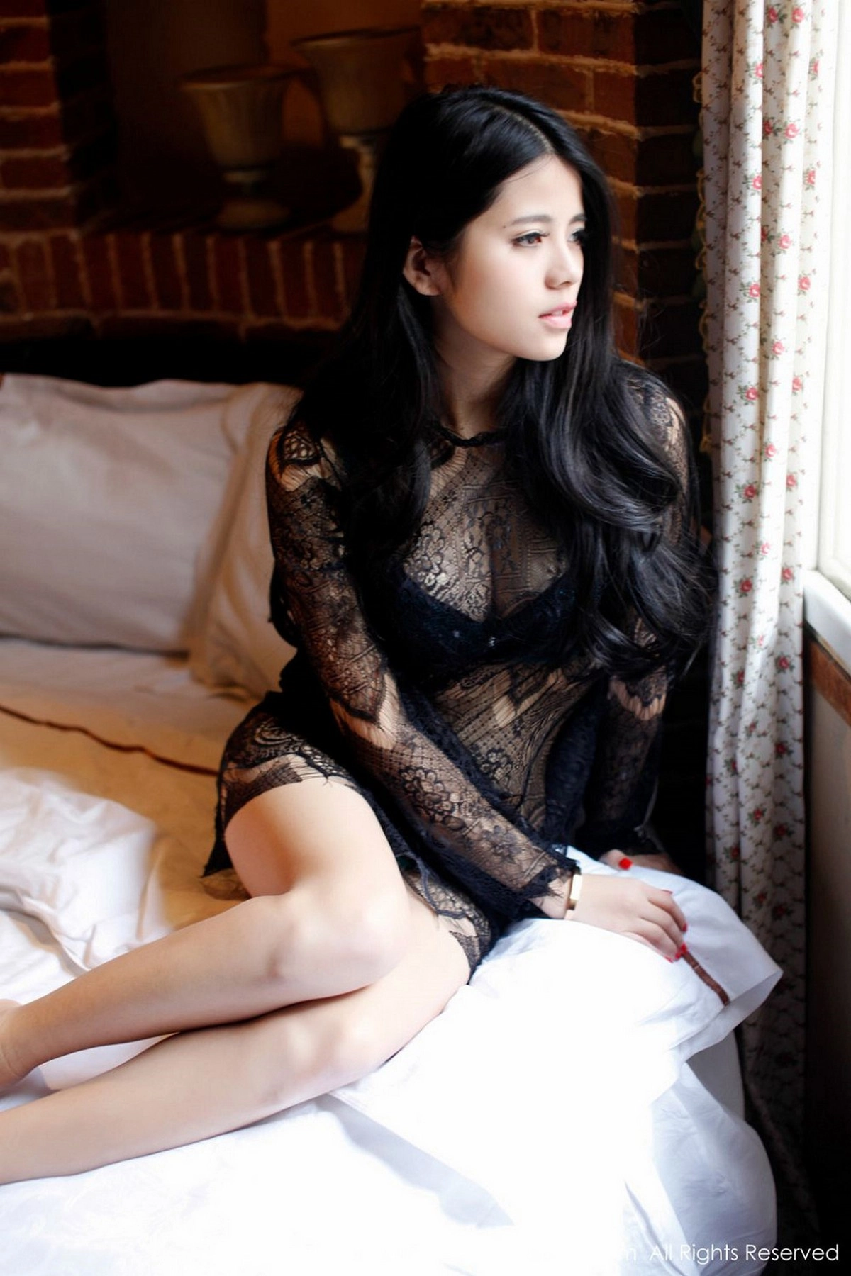 妩媚尤物欧阳妮娜娜透视黑纱秀性感内衣傲人美胸写真89P-第1章-图片1
