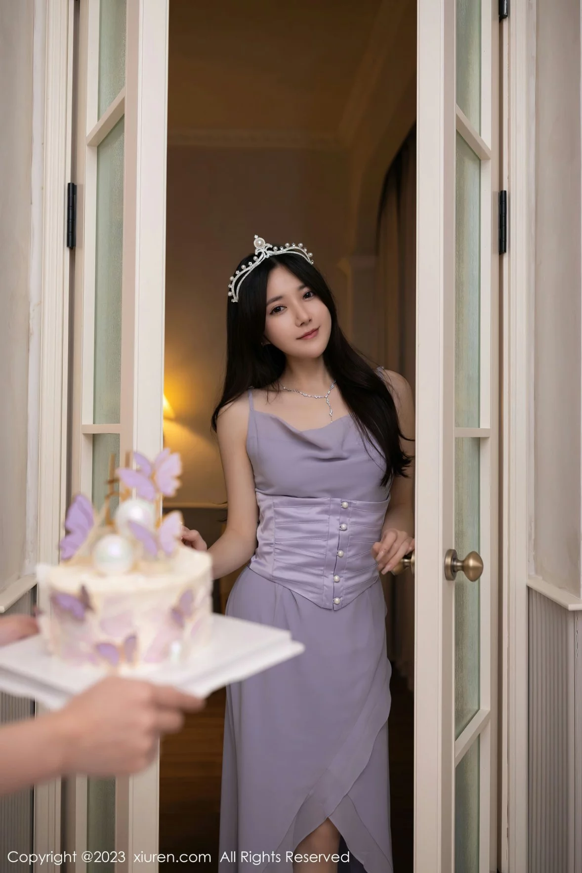 模特鱼子酱Fish生日篇主题紫灰色连衣长裙秀曼妙身姿迷人写真83P-第1章-图片1