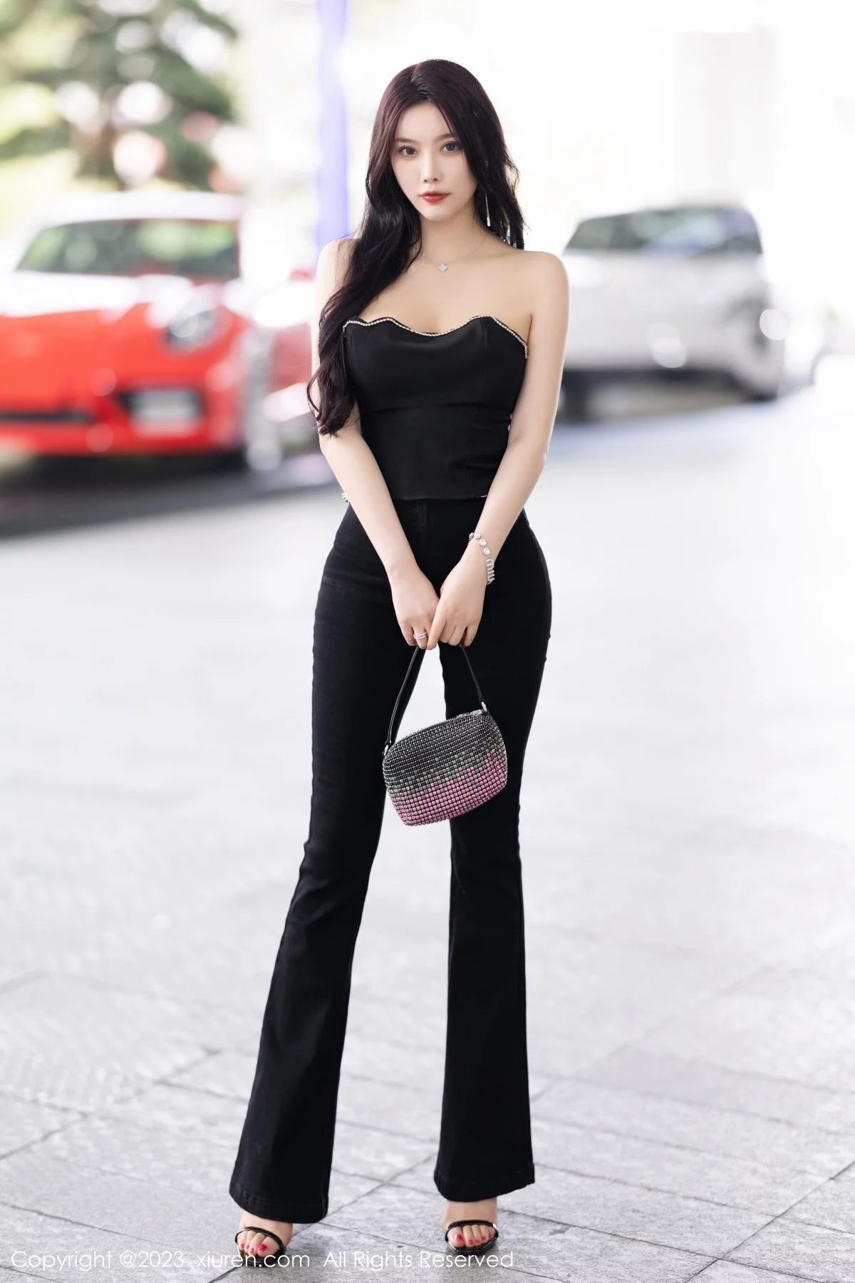 女神杨晨晨Yome性感轻透蕾丝连体衣秀丰腴身材完美诱惑写真90P-第1章-图片1