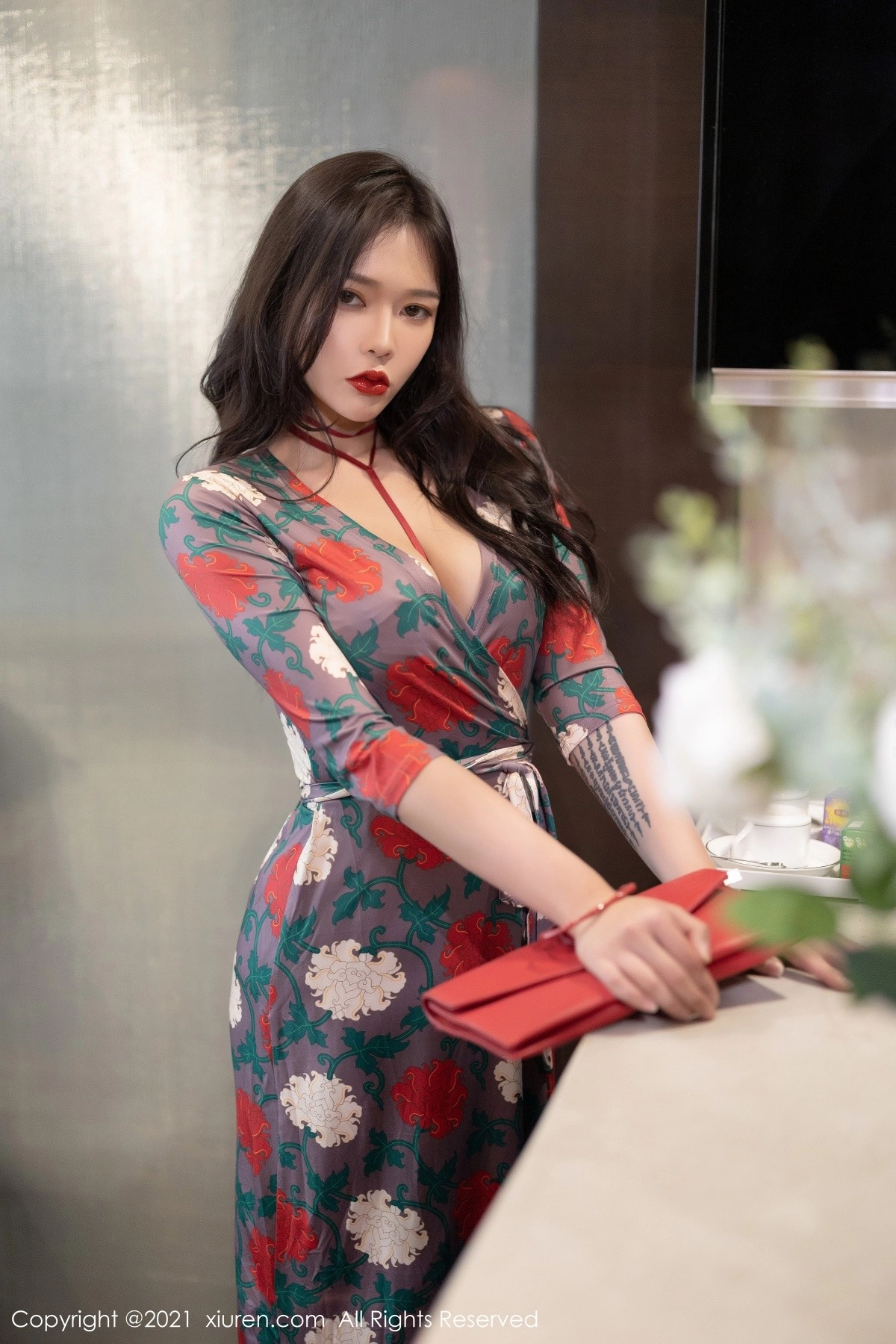 嫩模娜比私房红色情趣内衣配开档肉丝秀凹凸身材诱惑写真80P-第1章-图片3